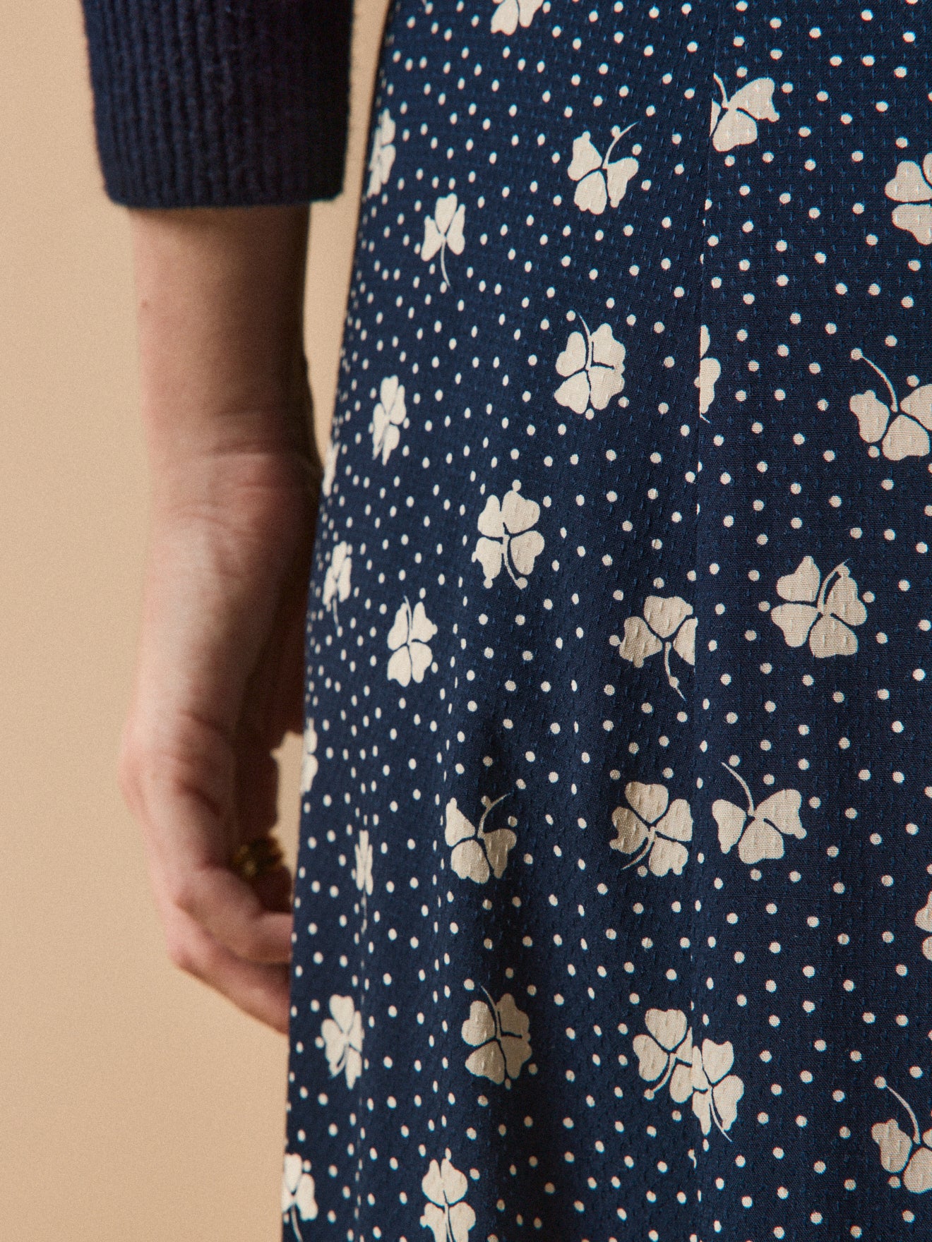 Jupe mi-longue femme viscose dobby imprimé Trèfles