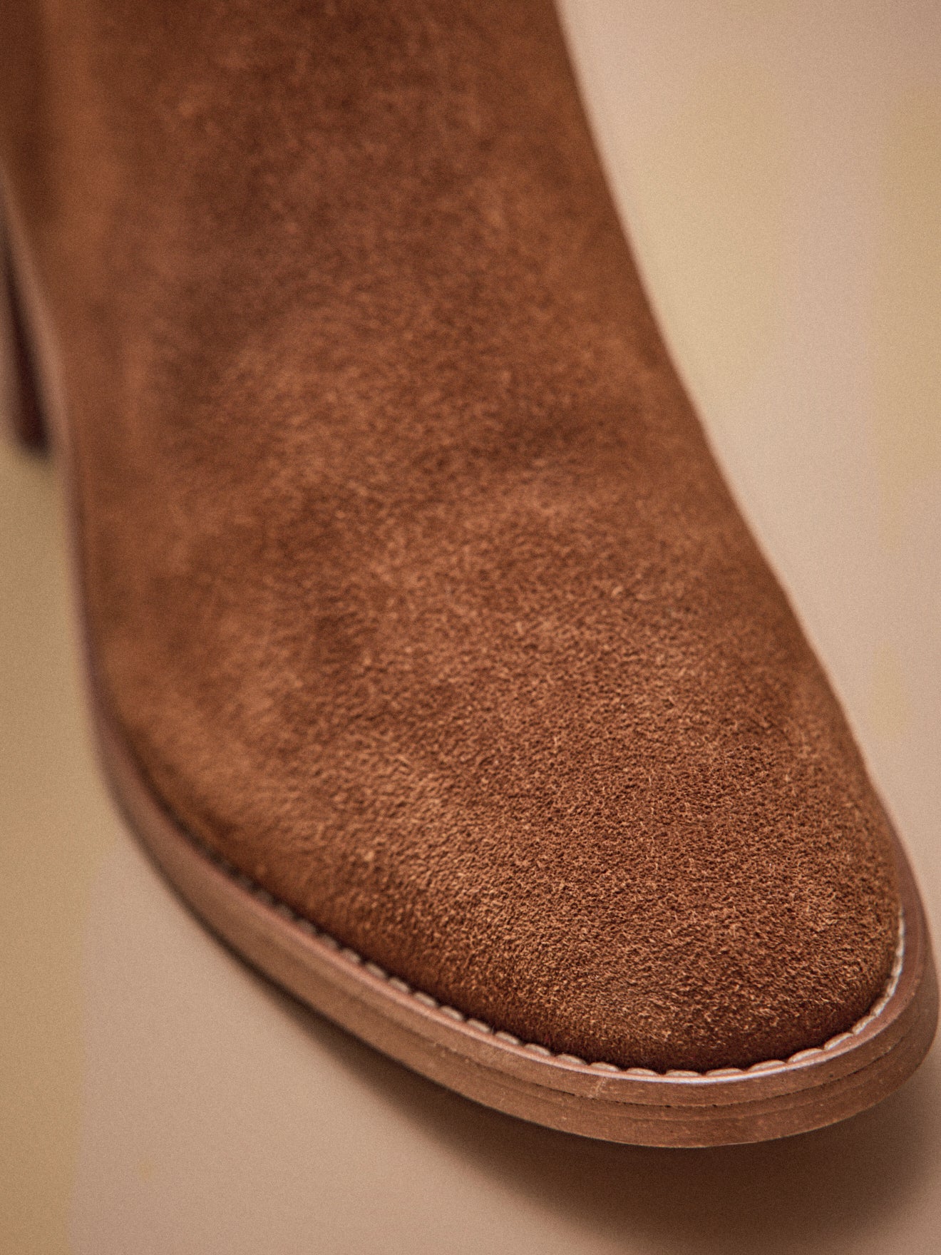 Boots croûte de cuir femme talon carré