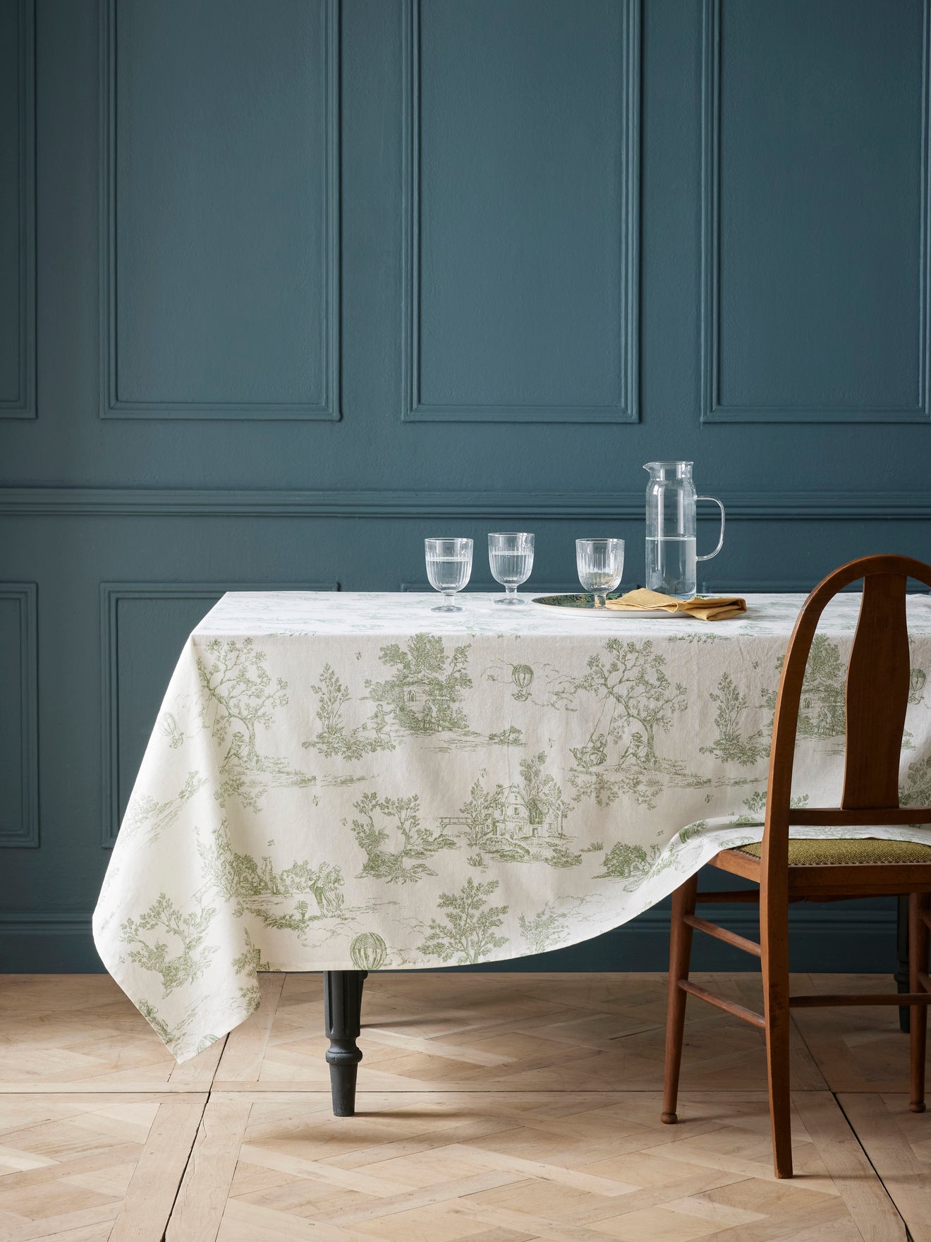 Nappe esprit jouy en coton tramé