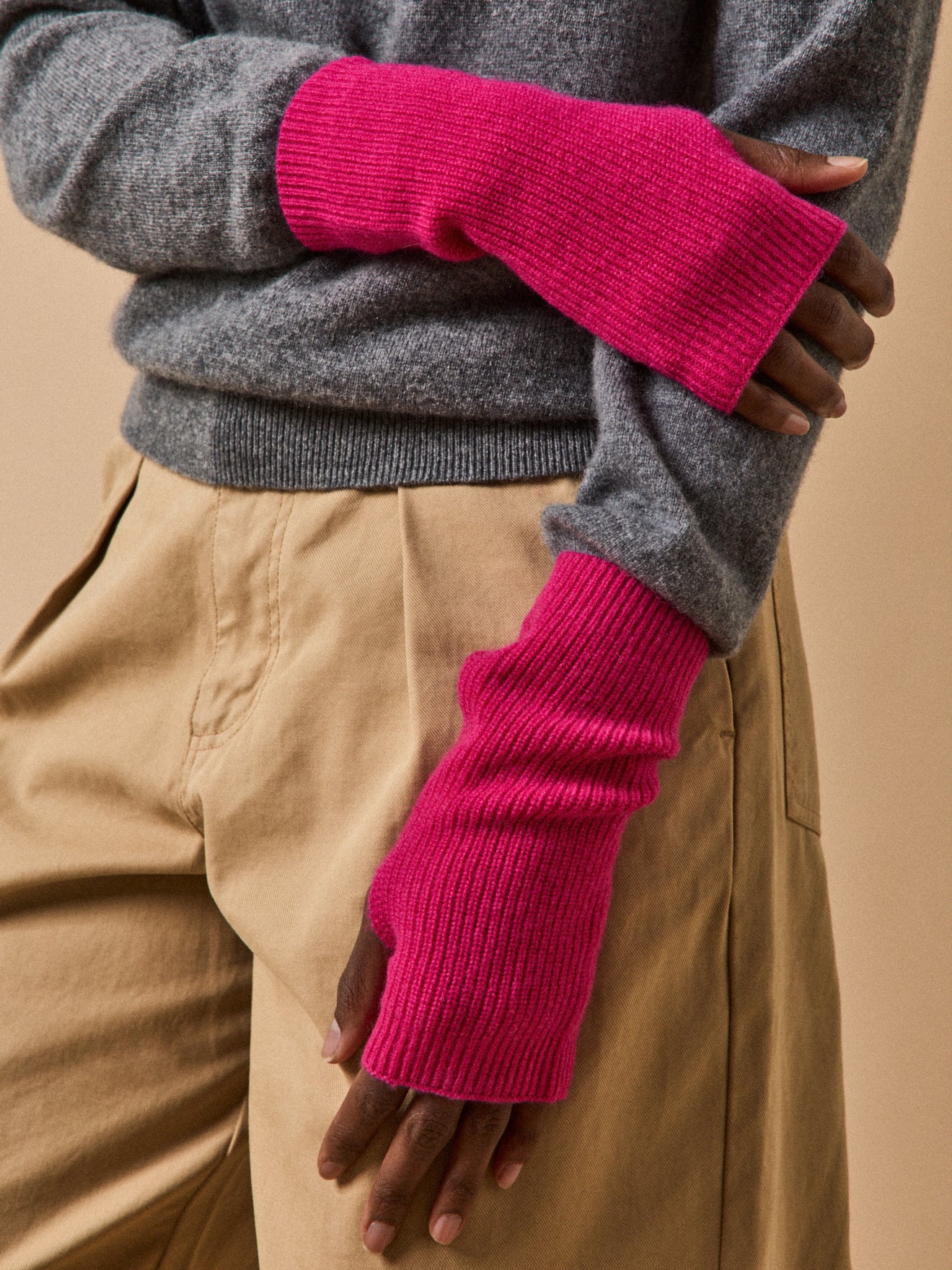 Damespolswarmers in wol en kasjmier