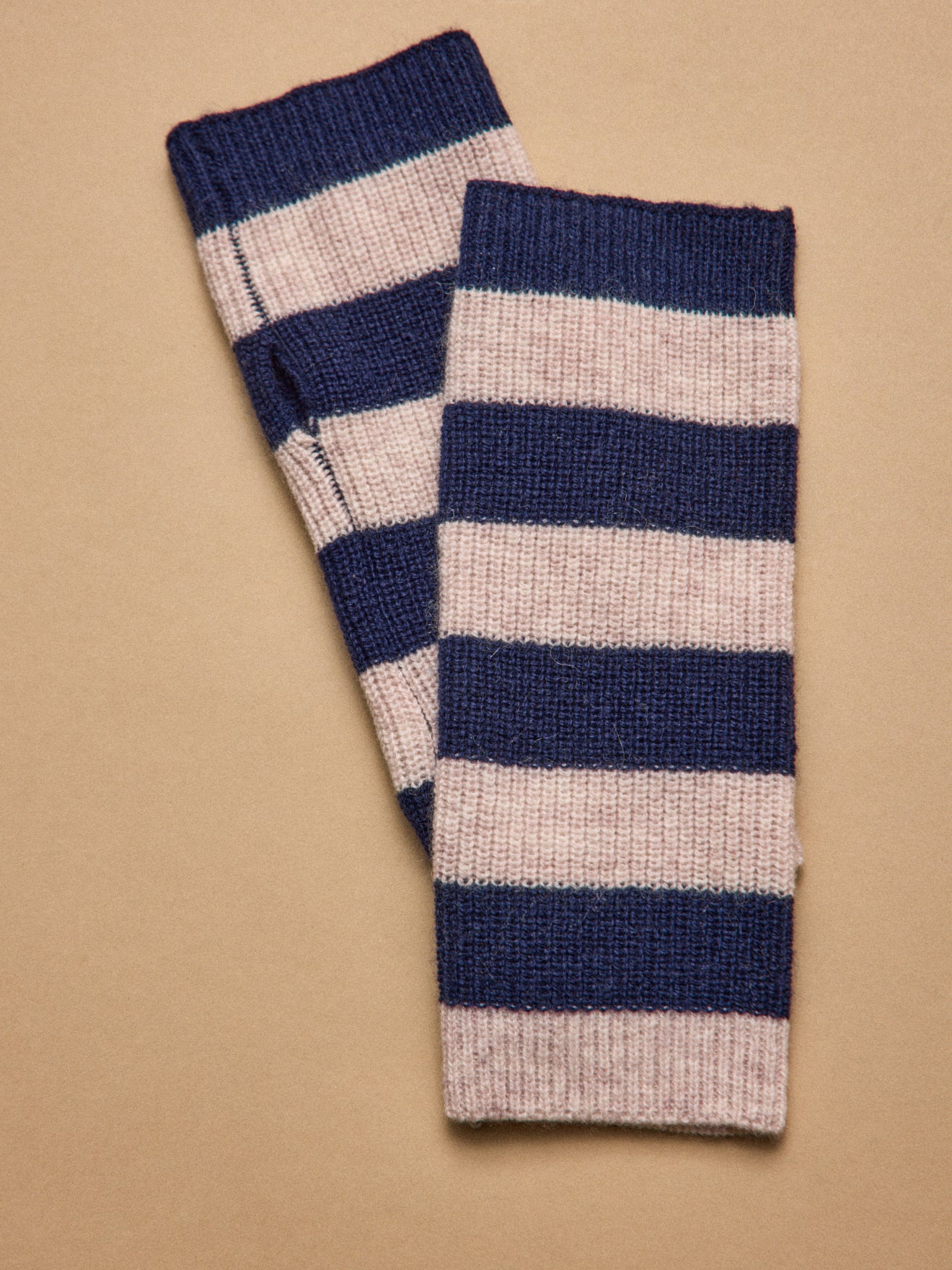 Damespolswarmers in wol en kasjmier