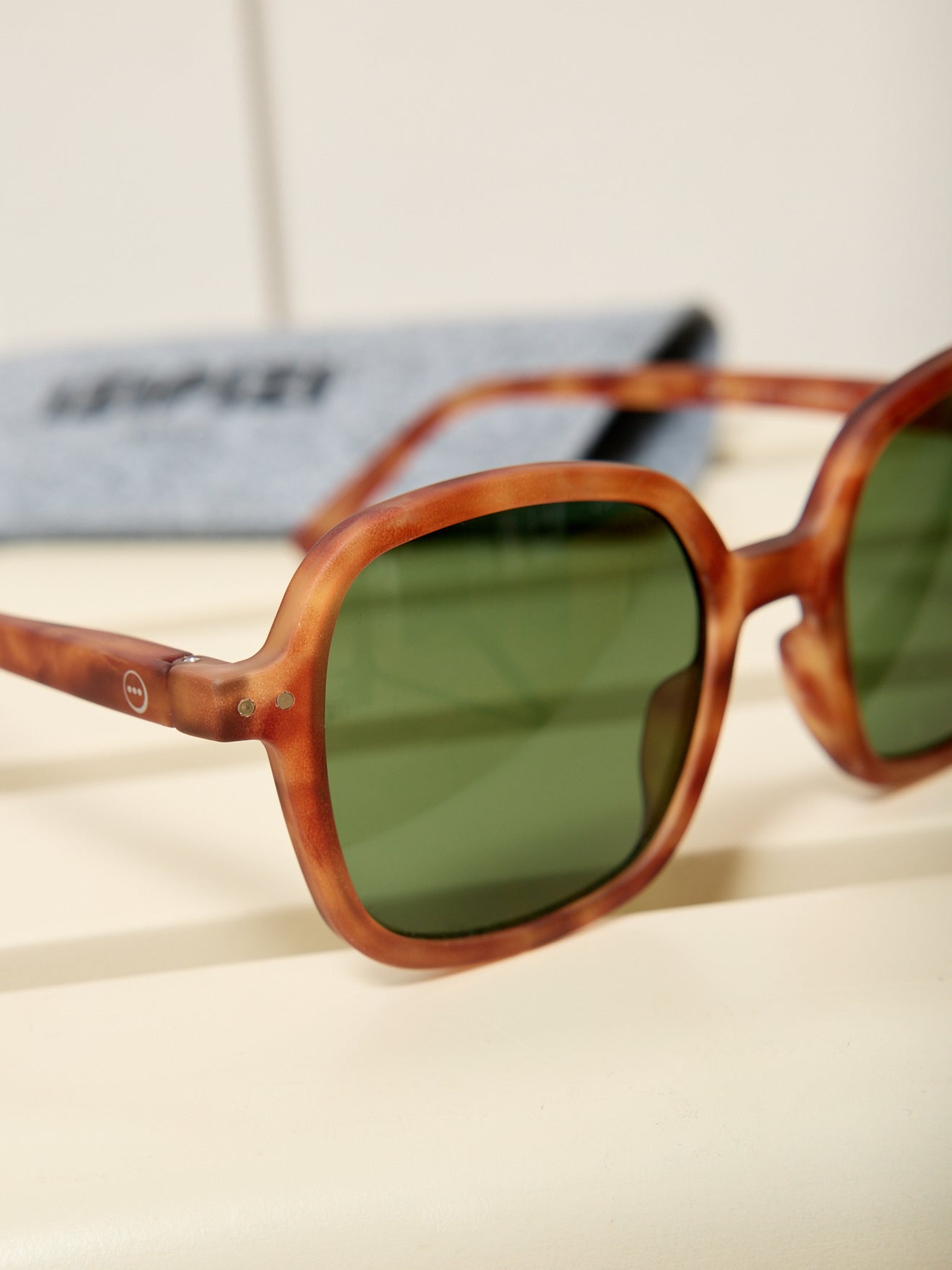 Lunettes de soleil femme - Cyrillus X IZIPIZI©