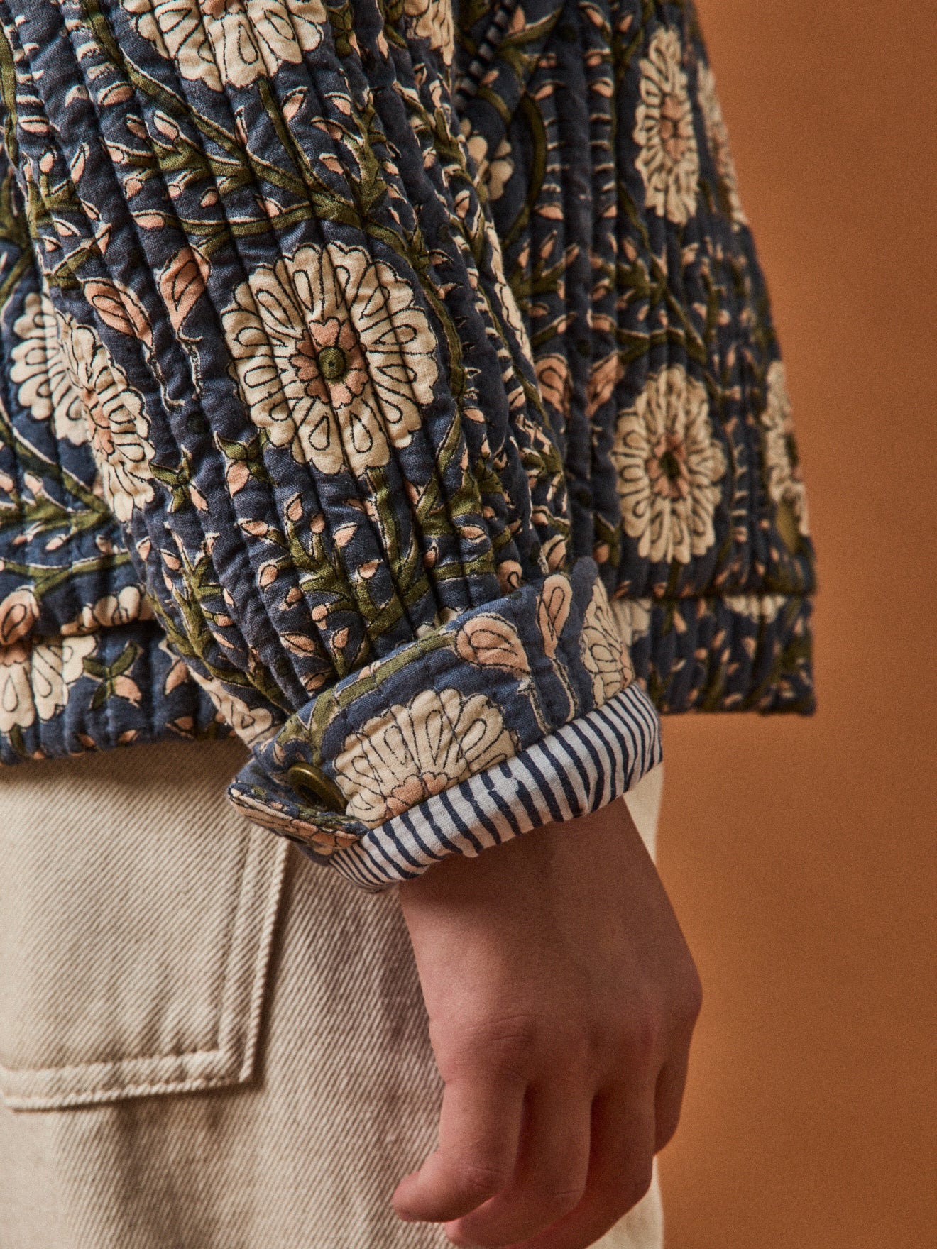 Gematelasseerd meisjesvest HARIA - Cyrillus X Apaches Collections