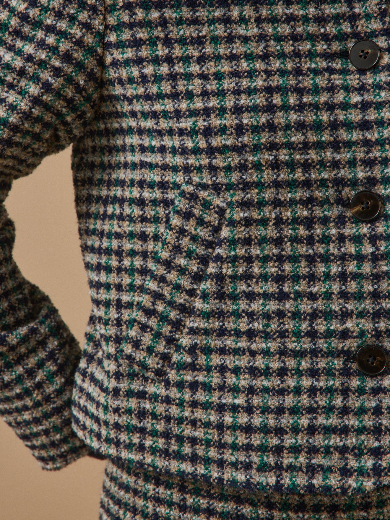 Geruit damesjasje in tweed