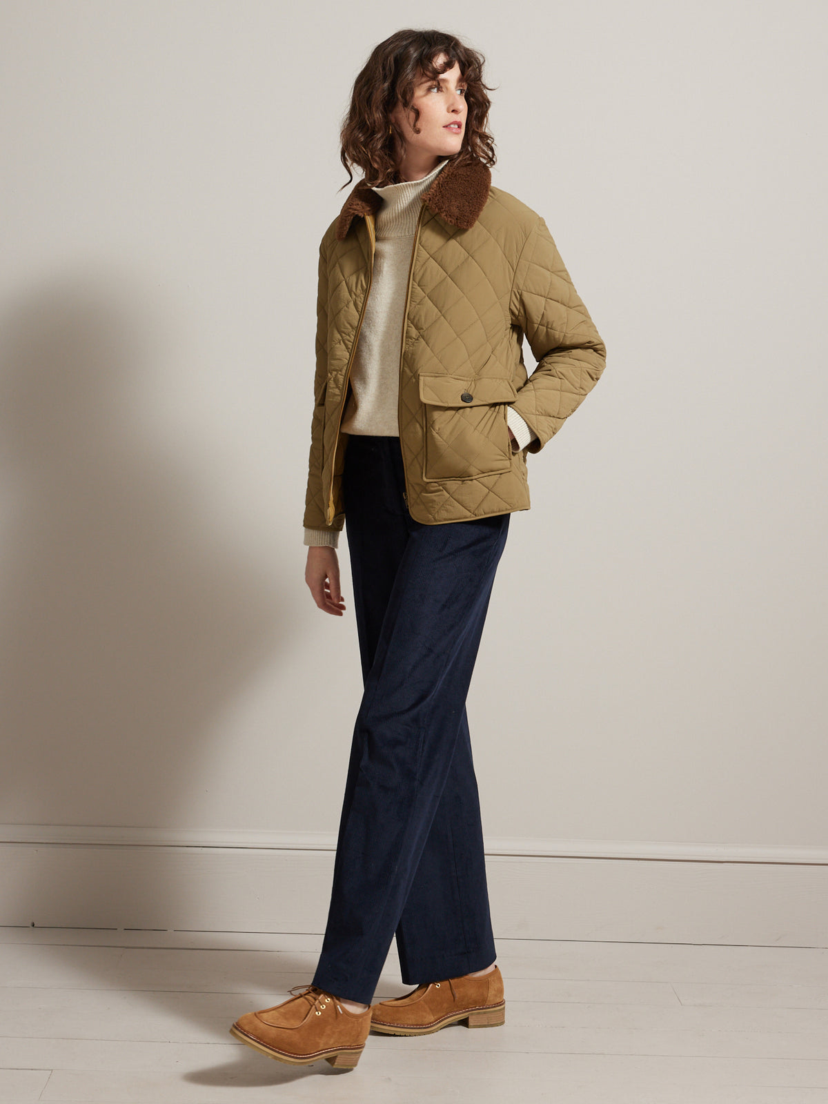 Veste matelassée col fausse fourrure femme