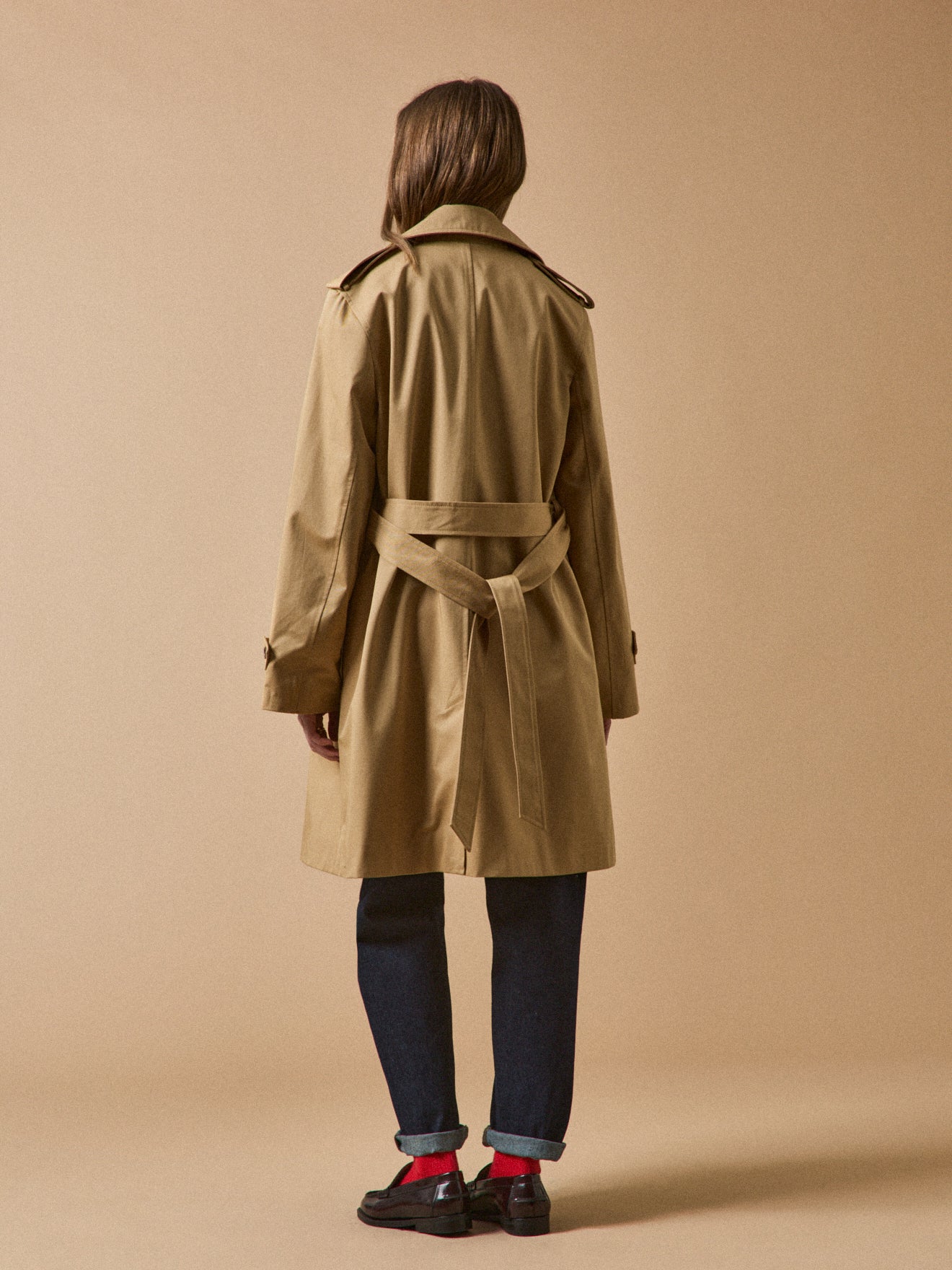 Lange damestrenchcoat met tailleurkraag - biokatoen