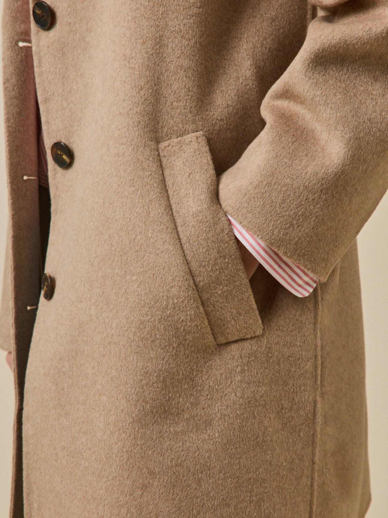 Damesmantel in dubbelzijdige wolmix