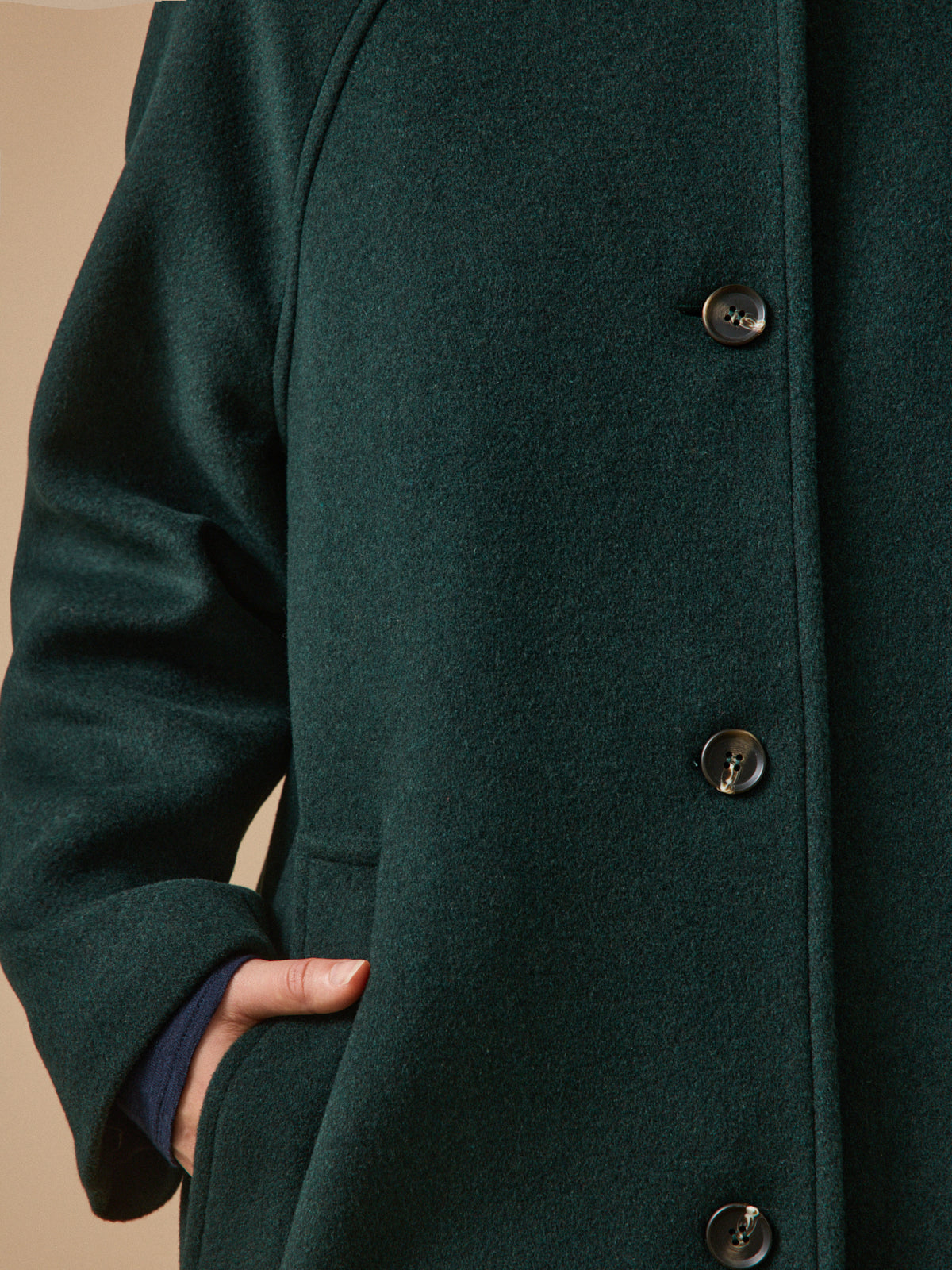 Manteau mi-long lainage uni femme