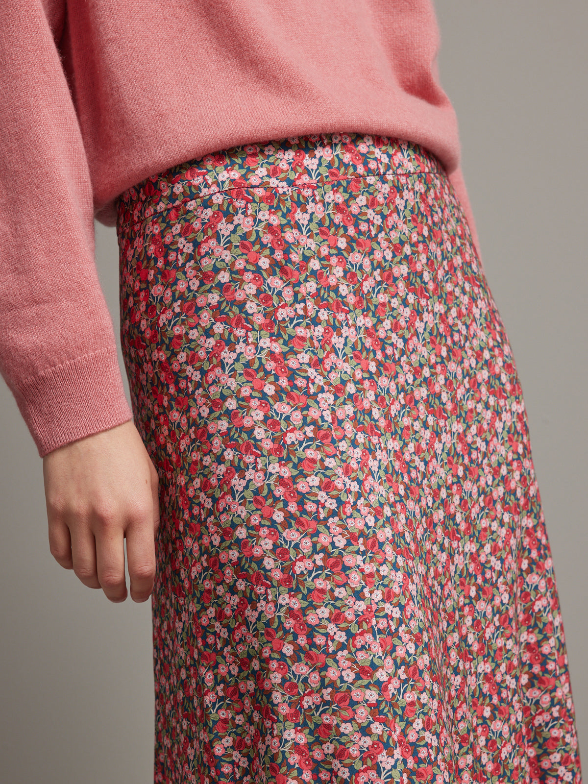 Halflange damesrok in Liberty - Limited Collection