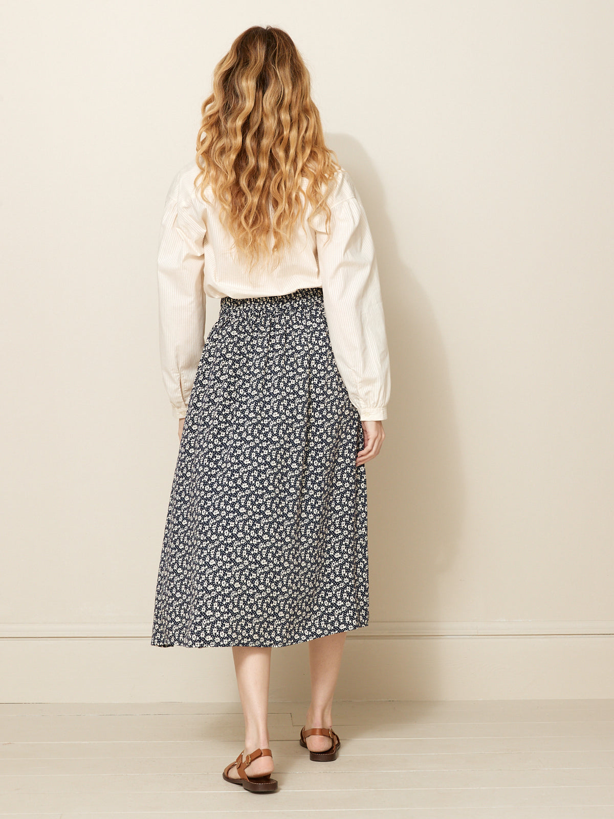 Halflange damesrok met Emily-print