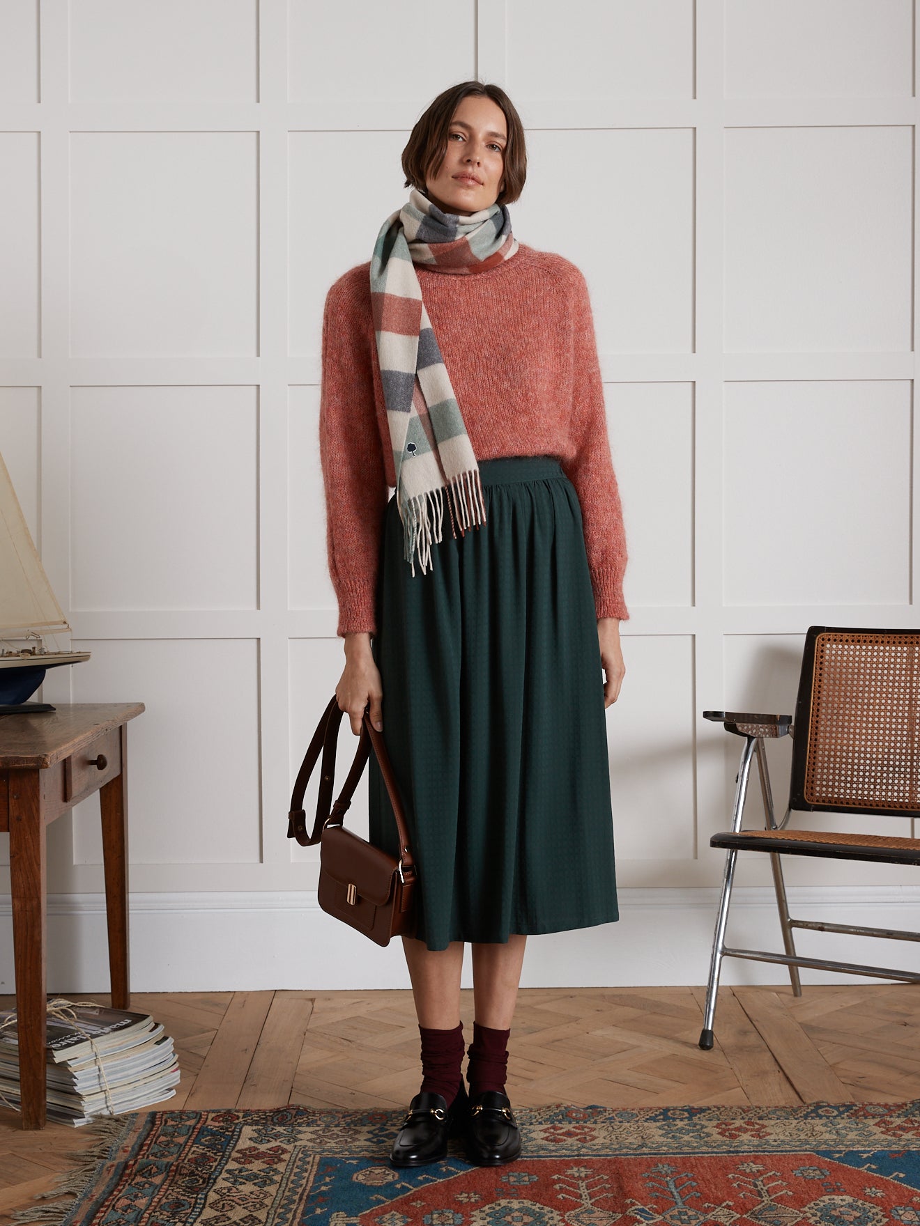 Halflange damesrok - dobby viscose