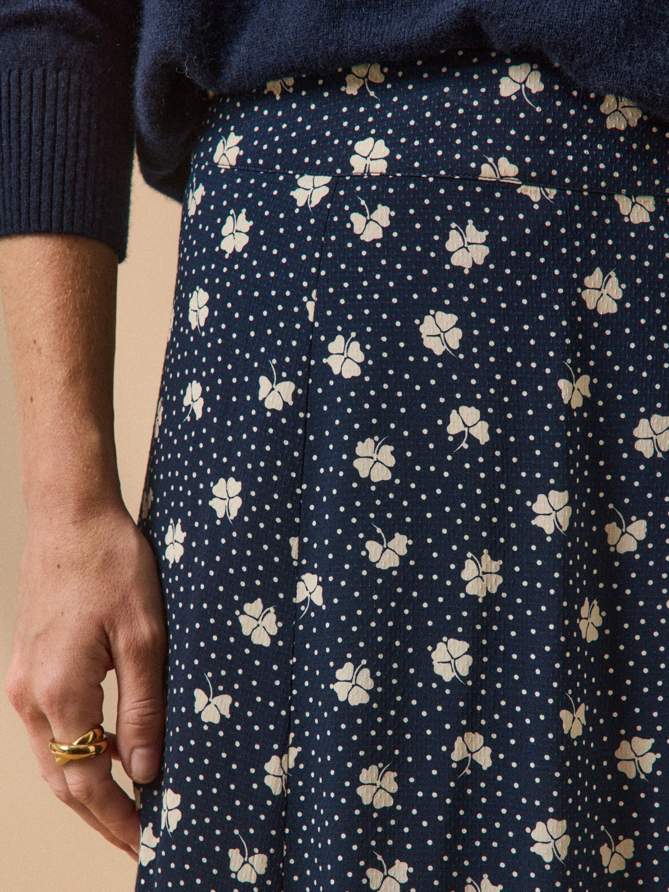 Jupe mi-longue femme viscose dobby imprimé Trèfles