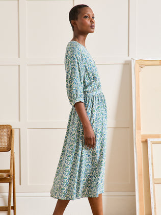 Halflange damesjurk in Liberty-stof met V-hals - Limited Collection