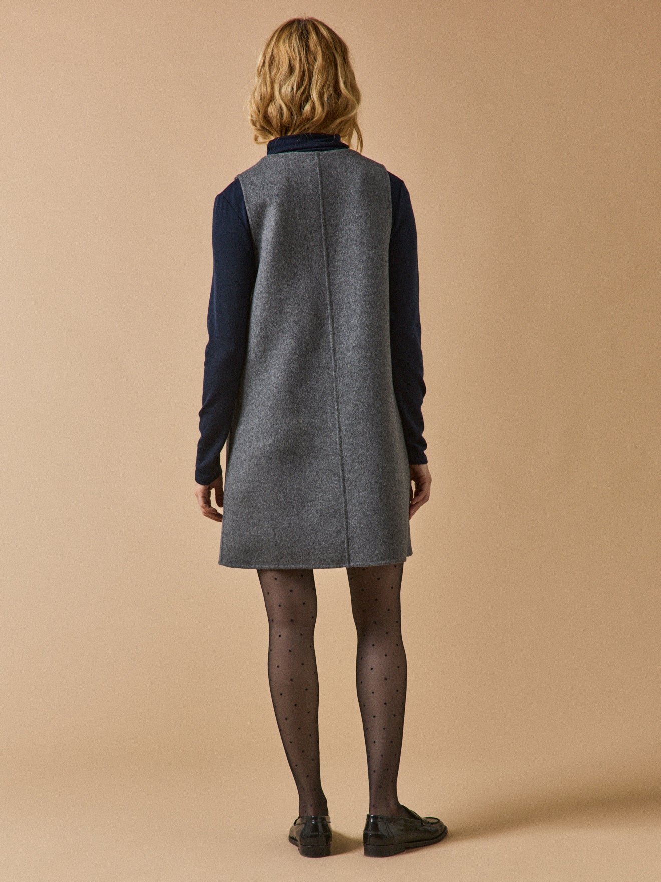 Robe courte sans manches lainage double face