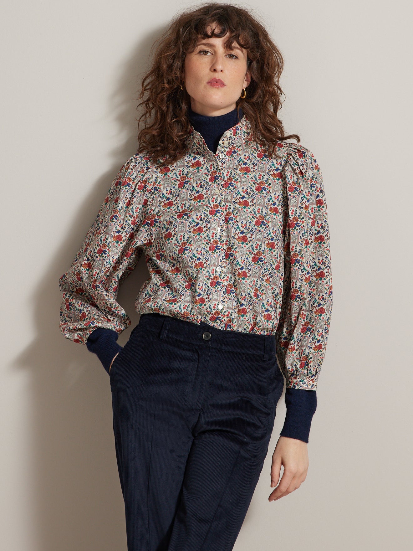 Damesbloes met ballonmouwen in Liberty - Limited Collection