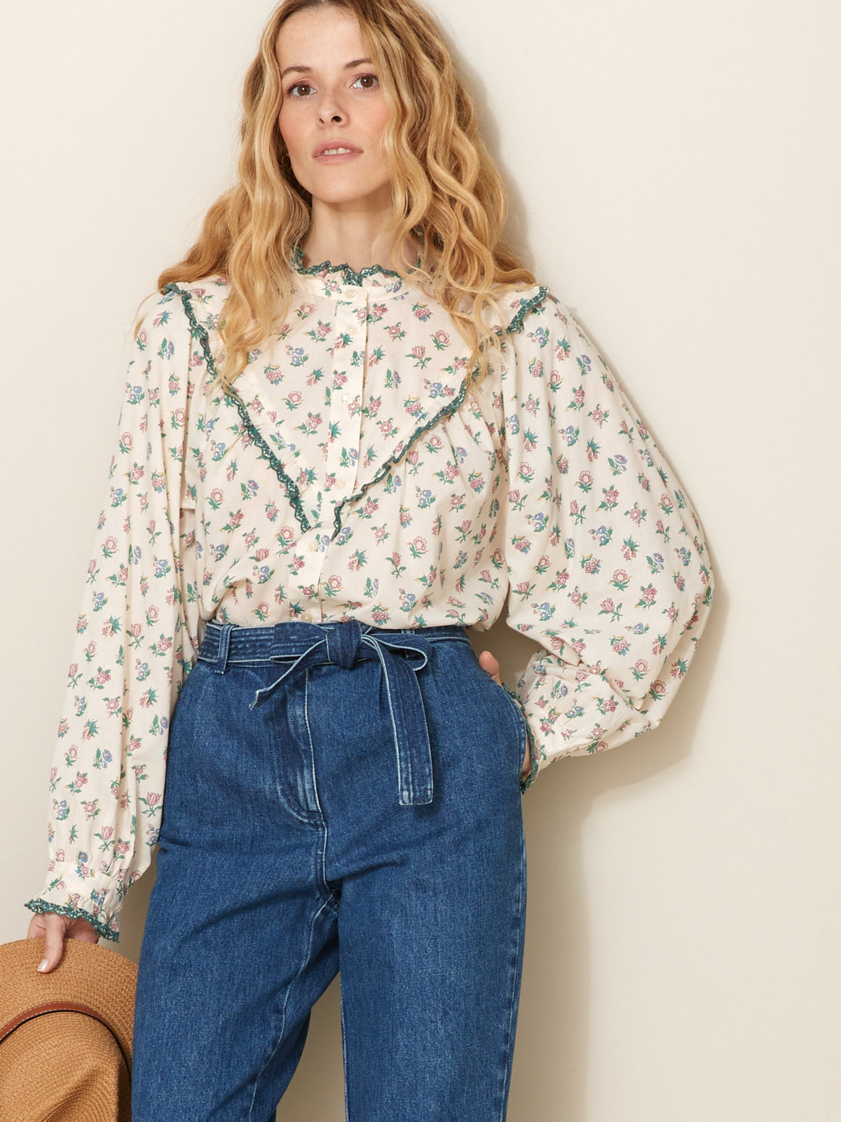 Blouse volantée brodée femme imprimé Suzy