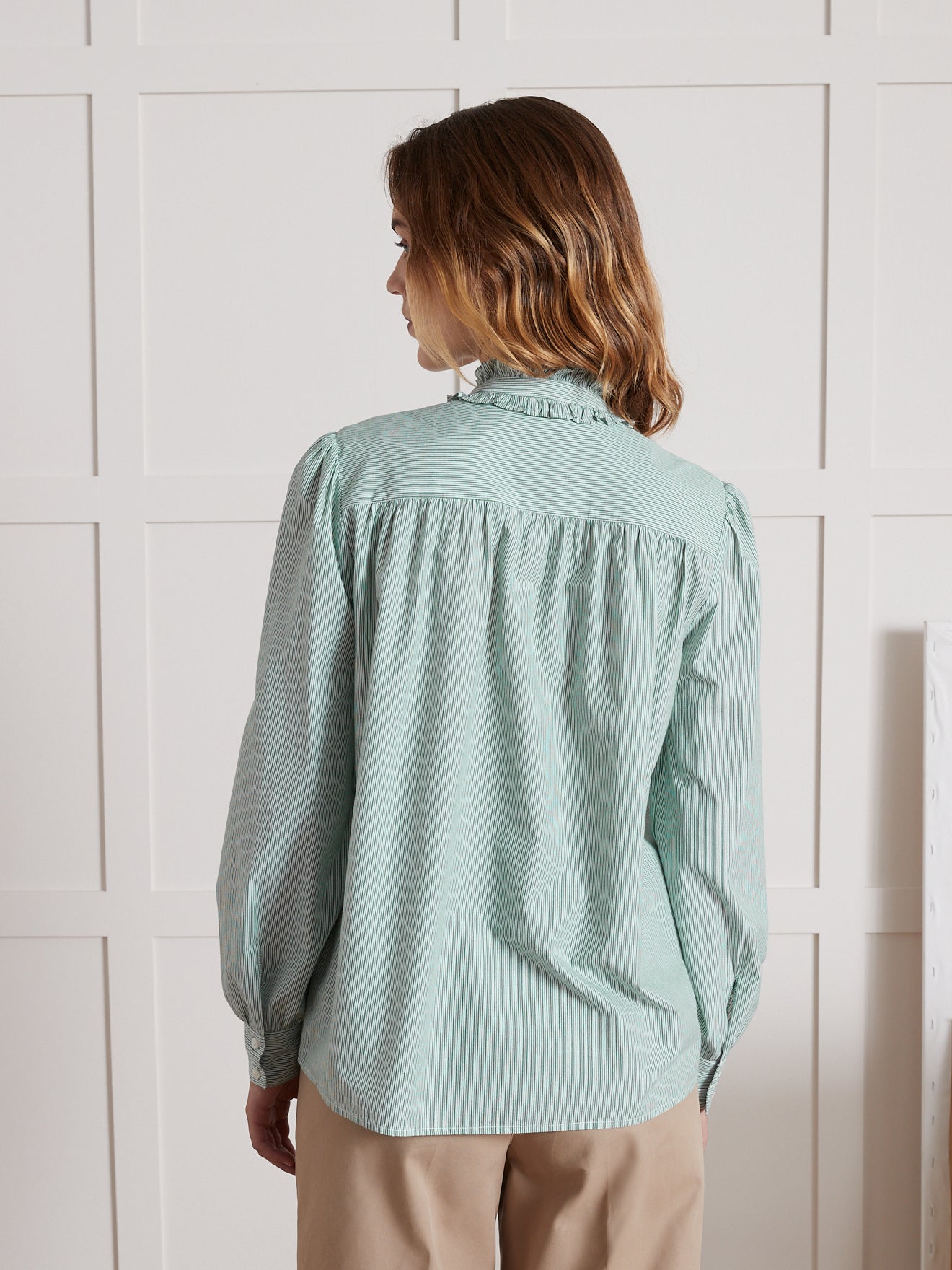 Chemise rayée volants femme