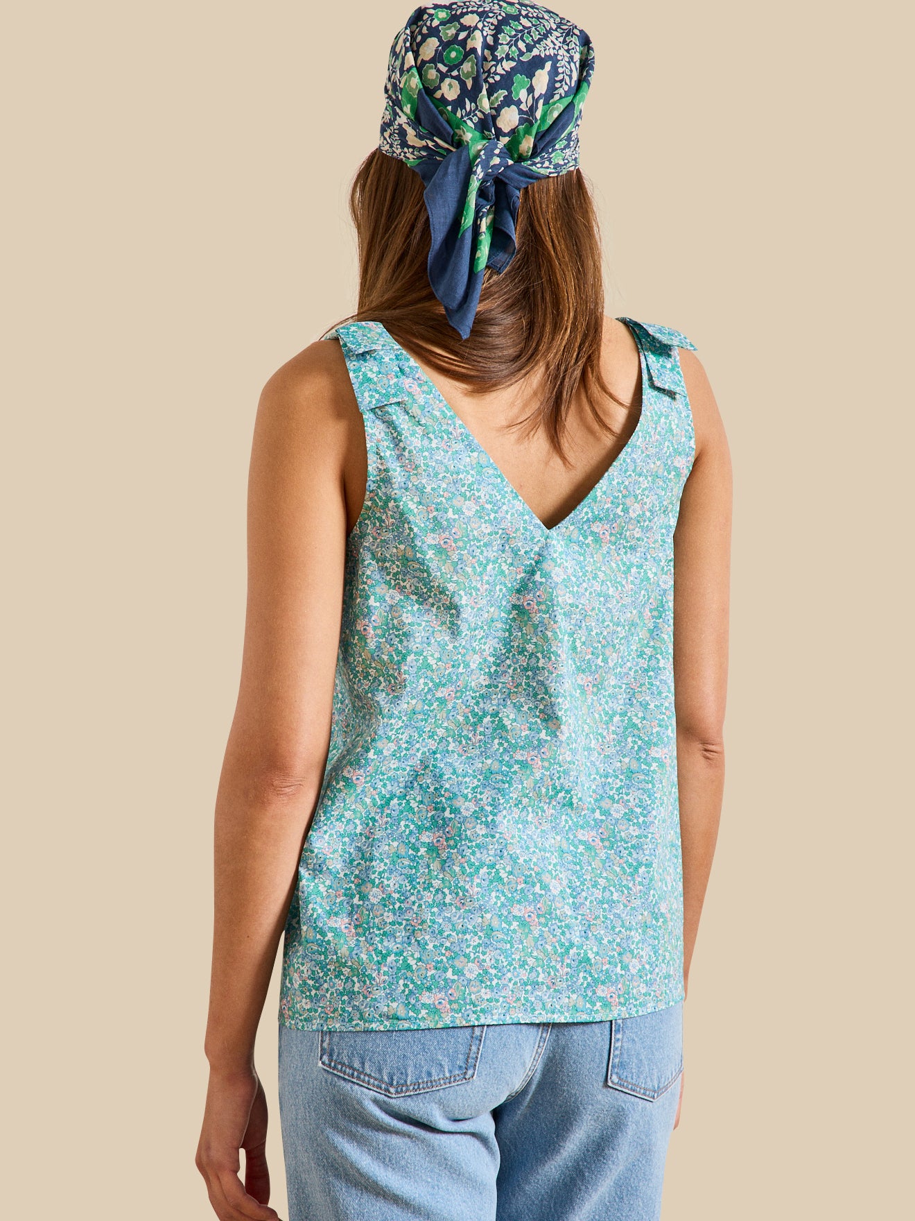 Mouwloze damestop in Liberty-stof - Limited Collection