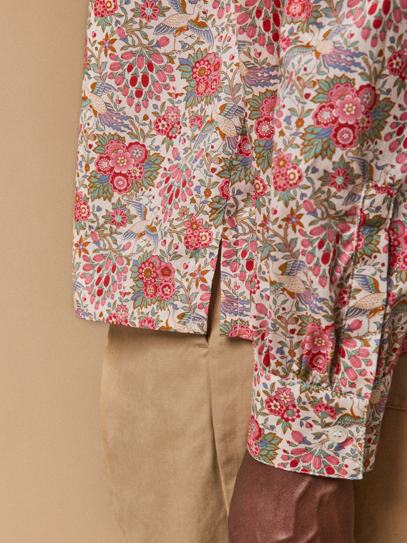 Damesbloes met strookje in Liberty-stof "Dante" - Limited Collection