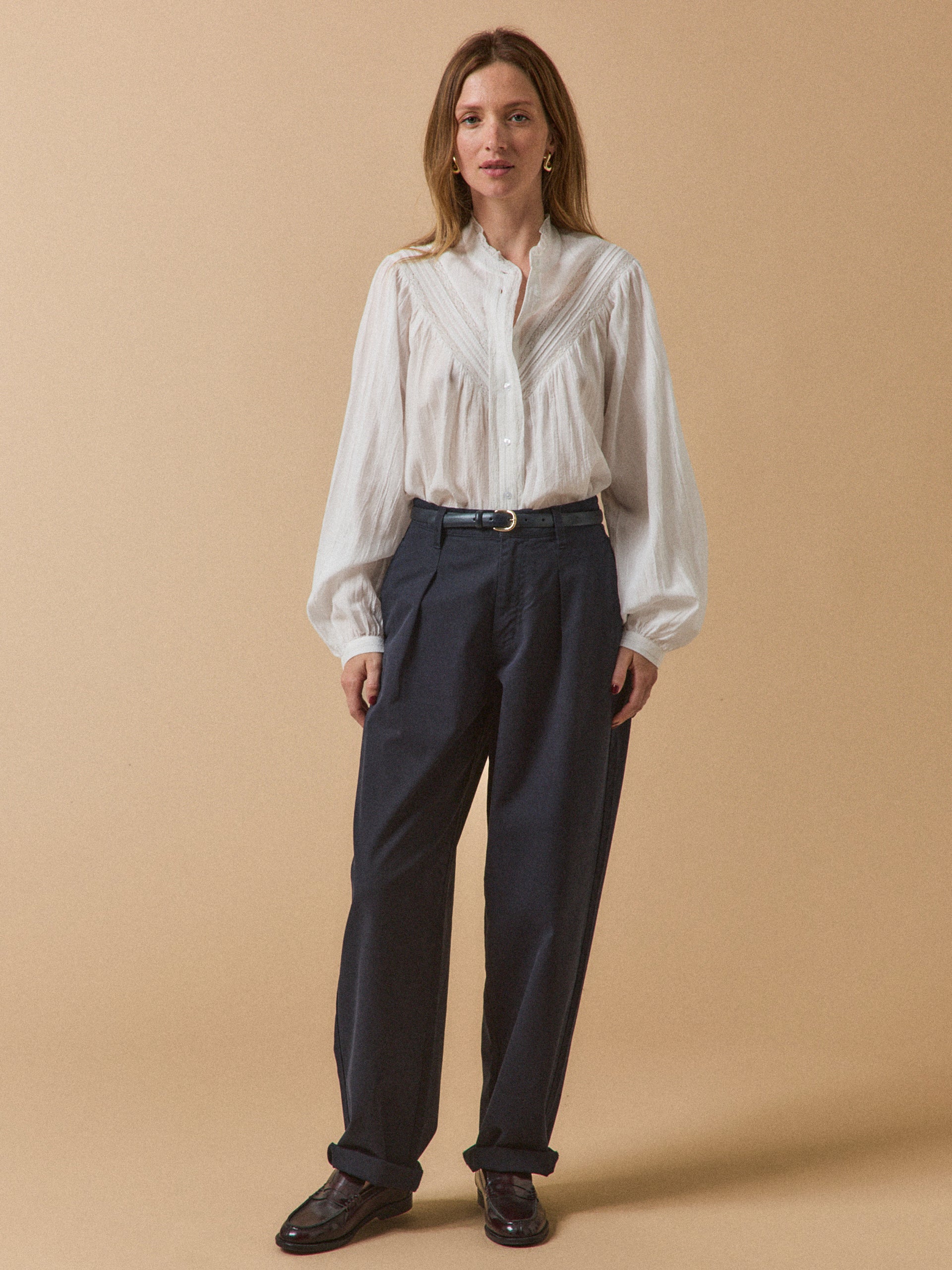 Blouse coton brodé et dentelle femme