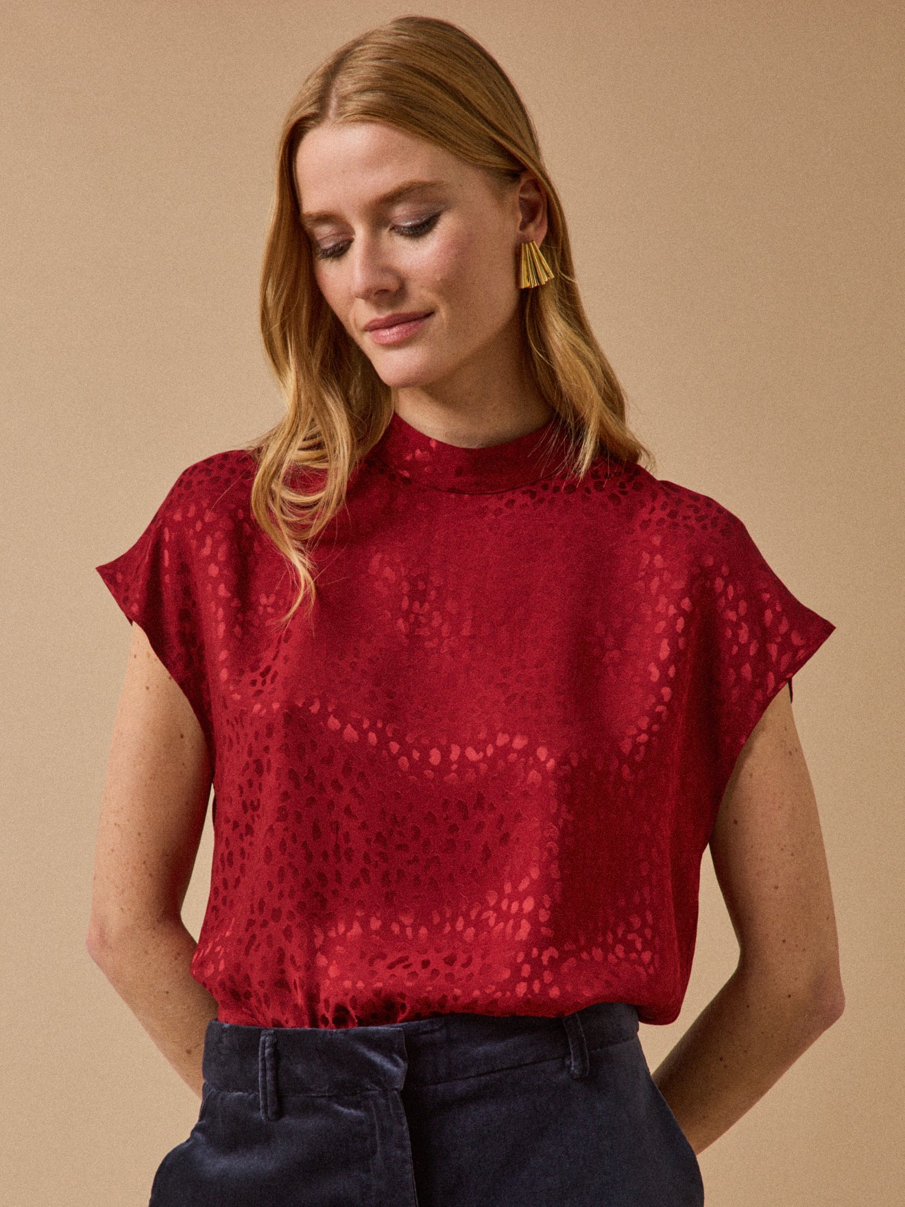 Top jacquard sans manches femme