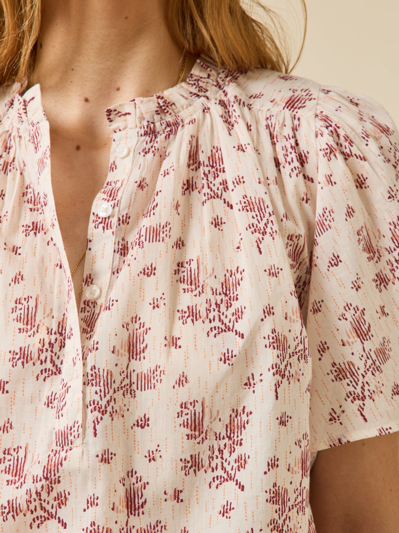 Damesbloes met Thelma-print - biokatoen