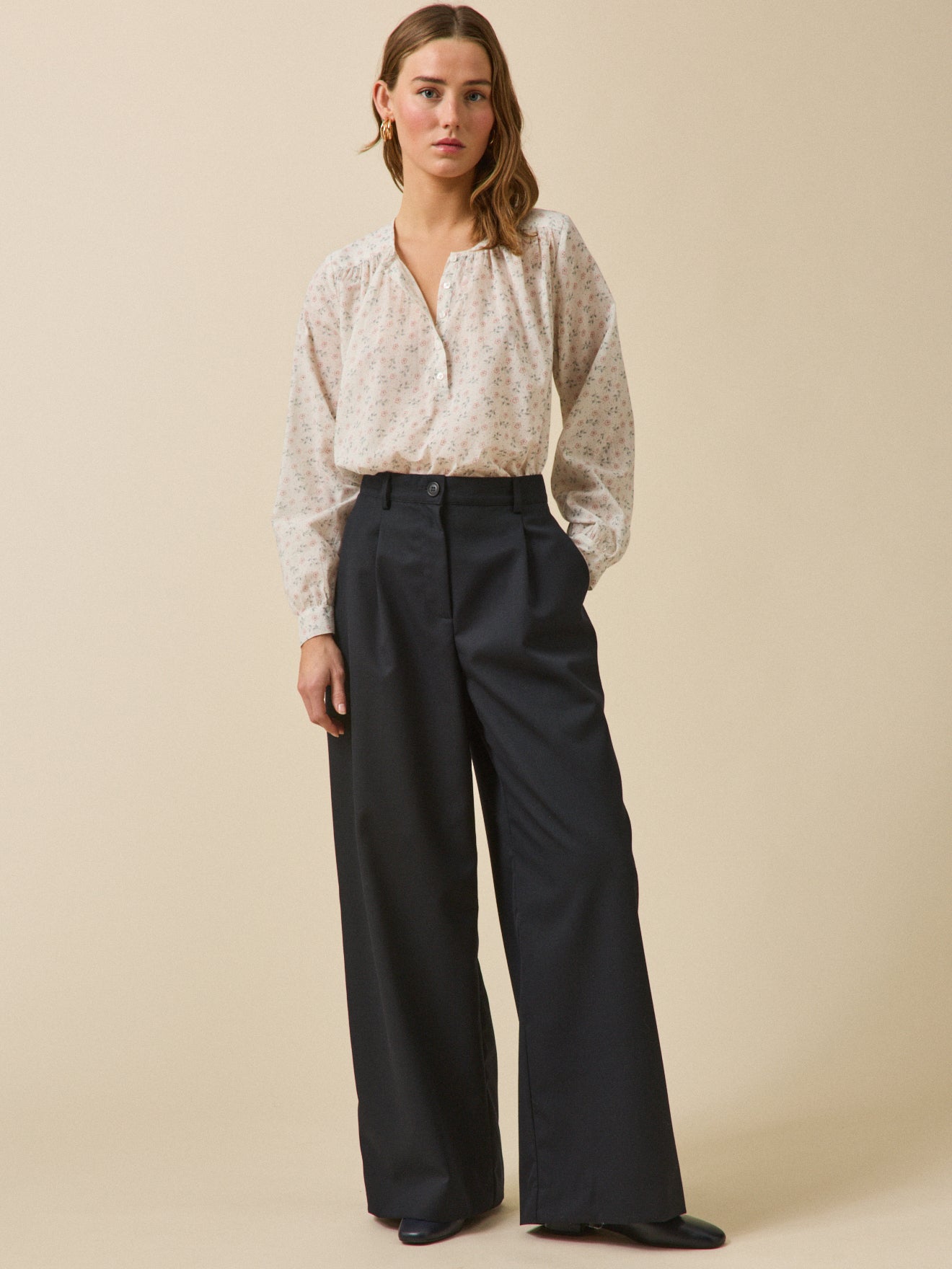Damesbloes met Lily-print