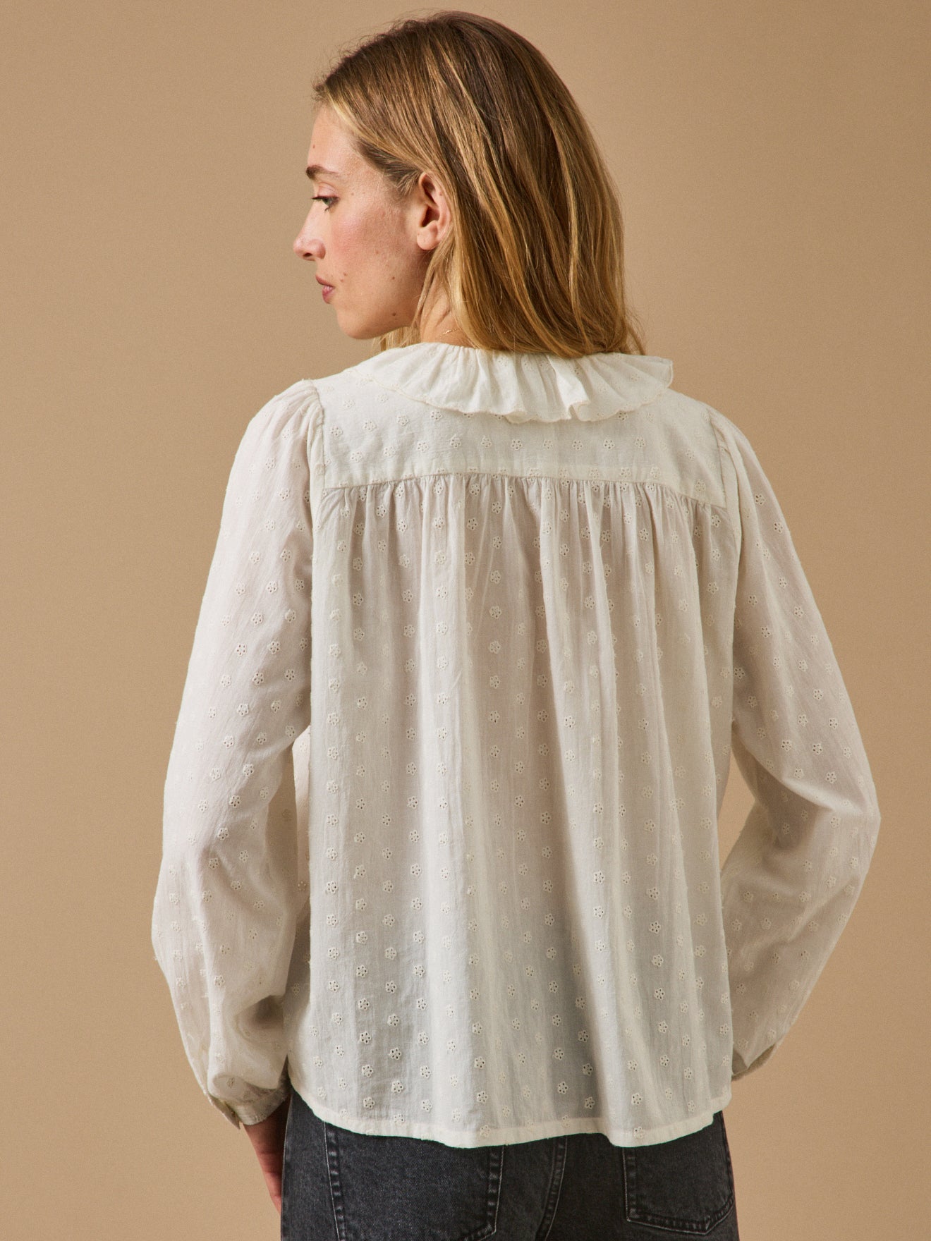 Blouse femme broderie anglaise