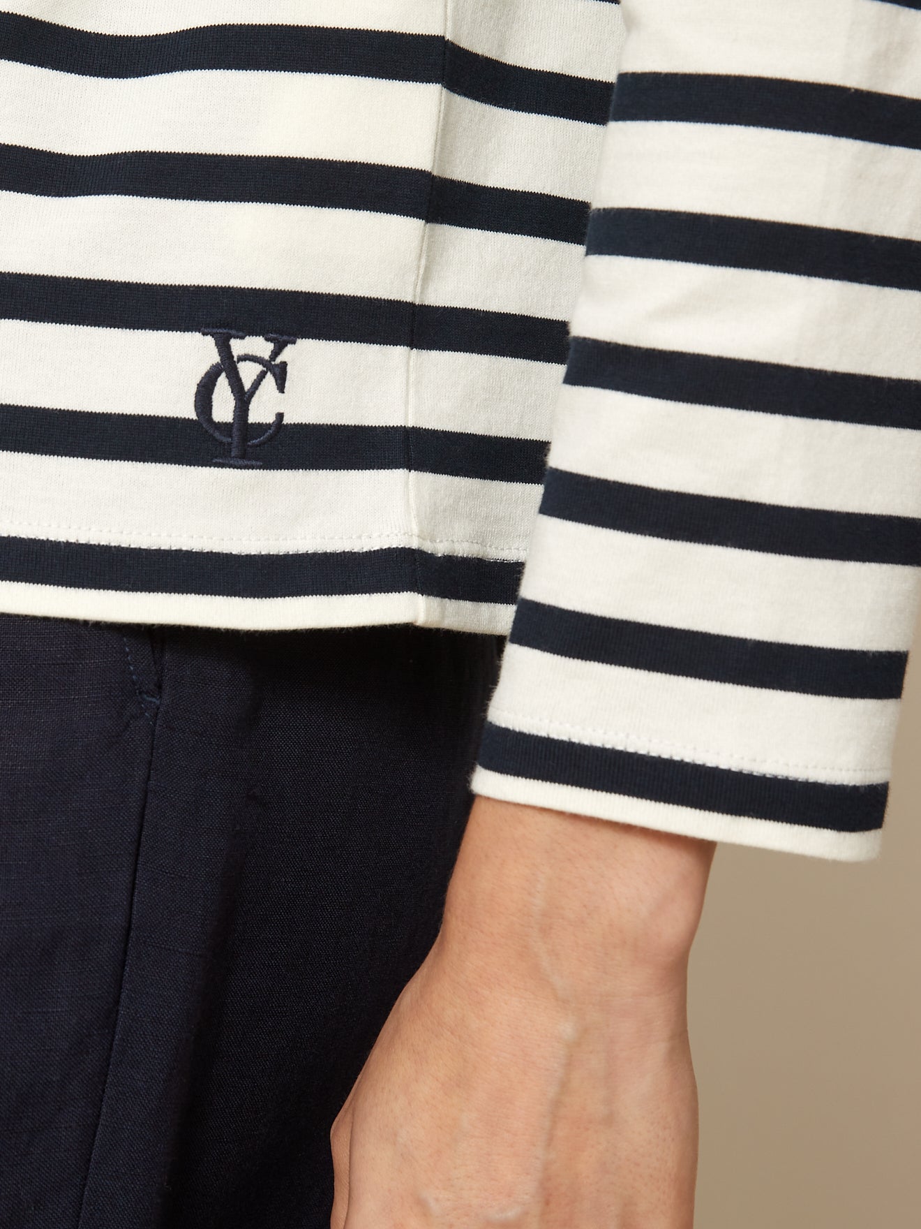 Damesshirt in marinestijl - biokatoen