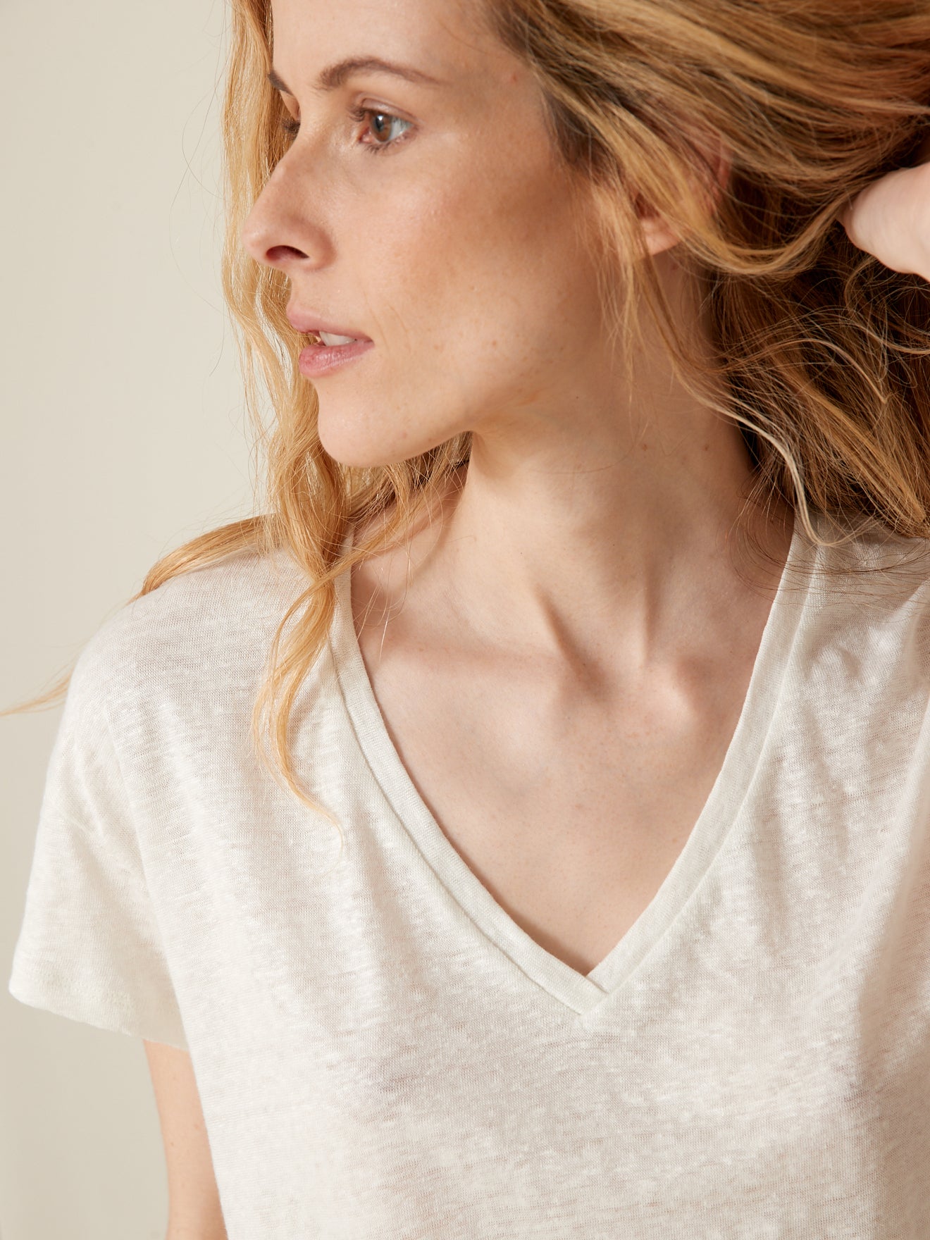 Linnen damesshirt met V-hals