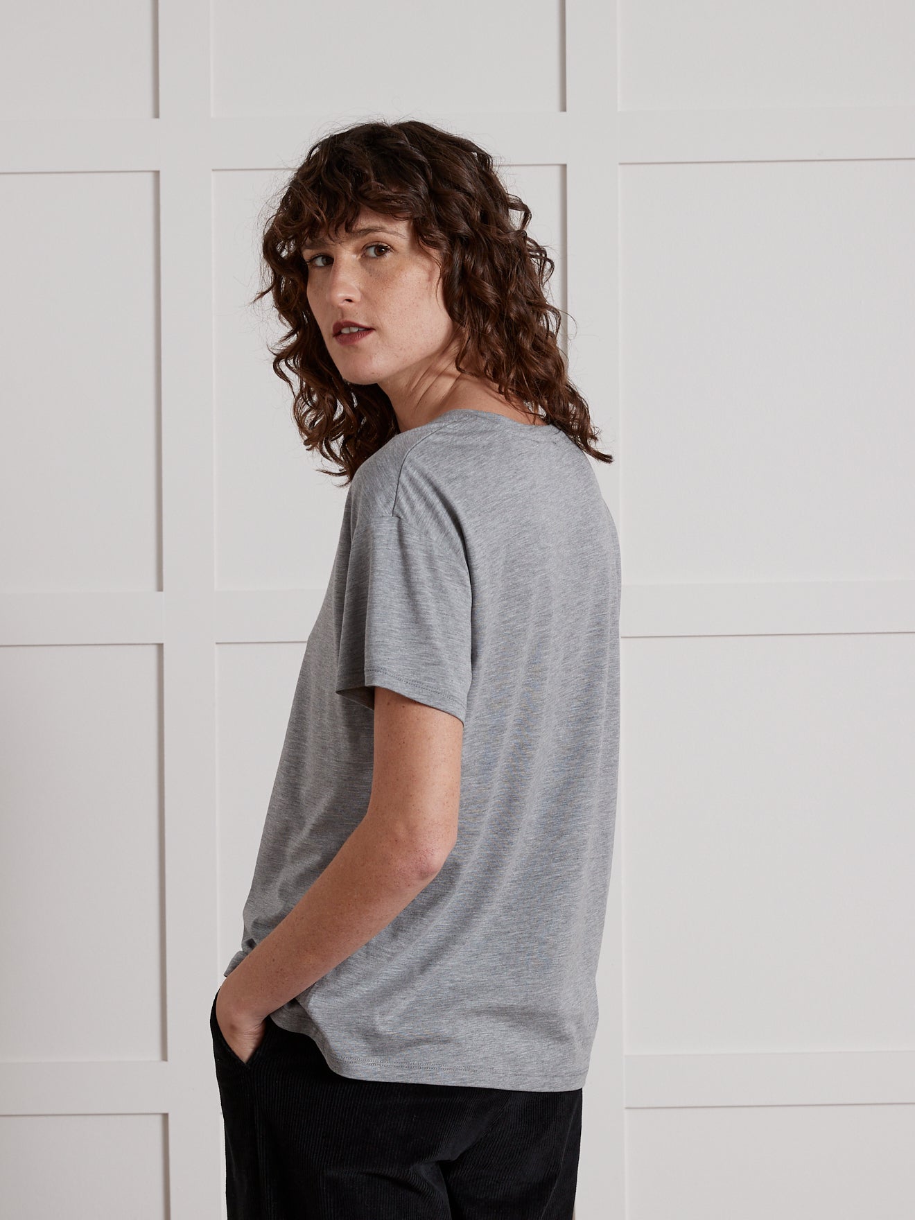 Damesshirt met V-hals - lyocell en katoen