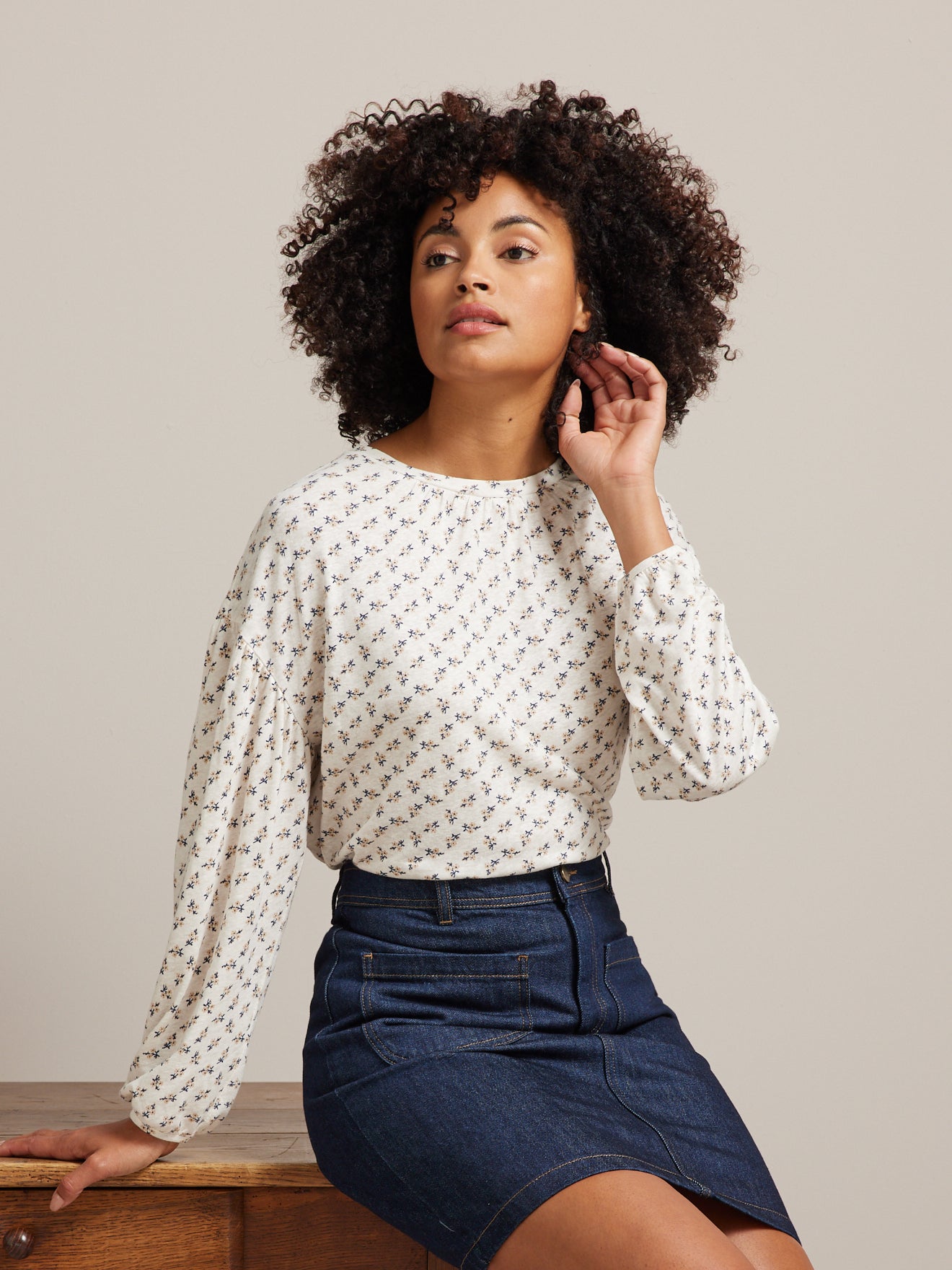 Damesshirt met ballonmouwen in linnen en viscose