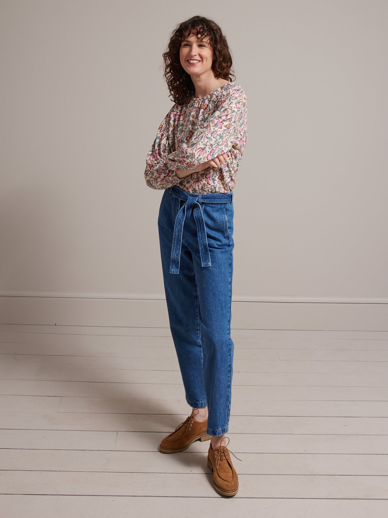 Damesshirt met ballonmouwen in linnen en viscose