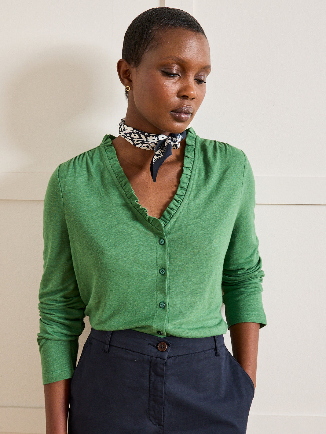 Damesshirt met V-hals en knoopsluiting - linnen en viscose