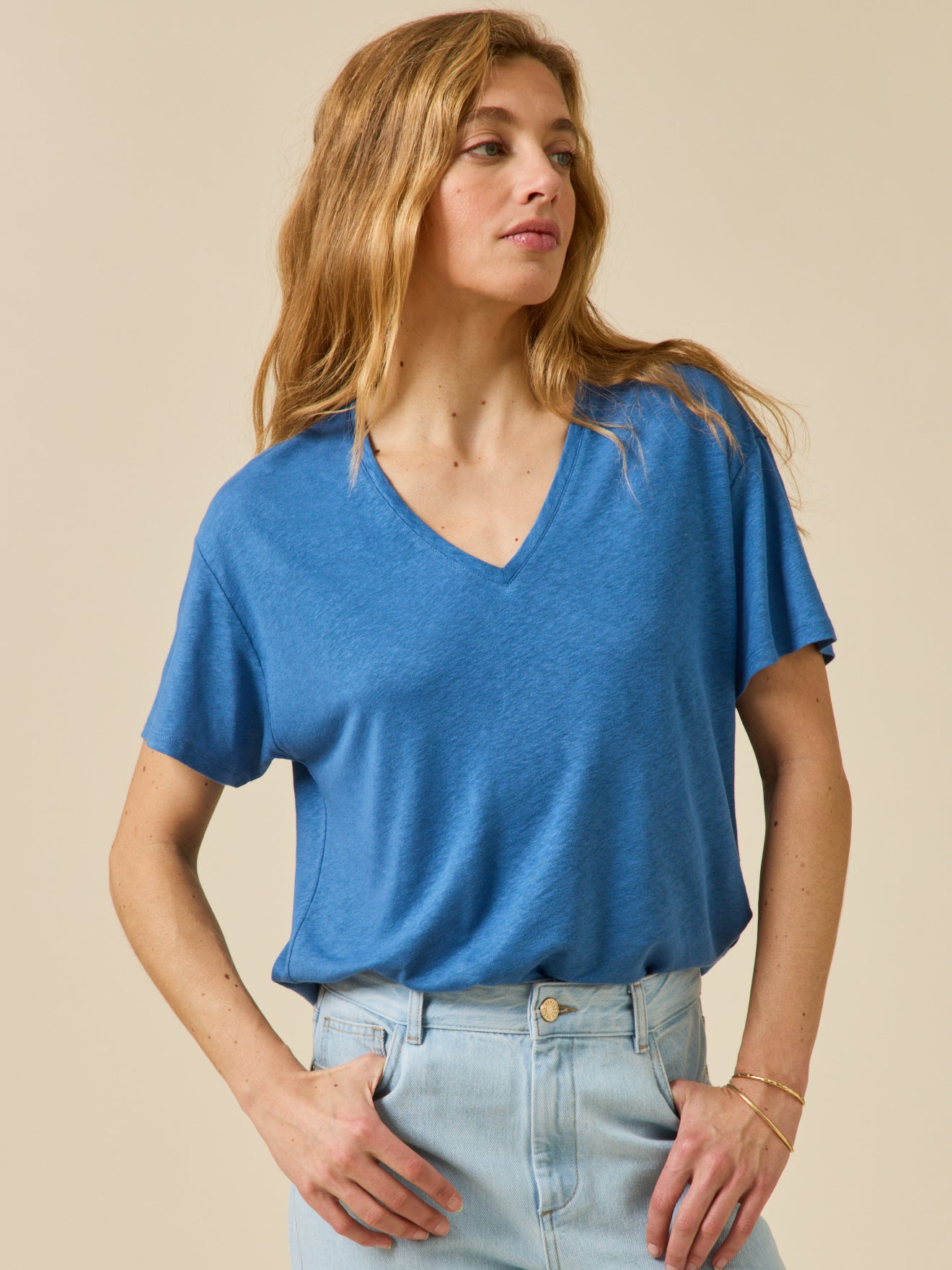 T-shirt col V femme lin et viscose