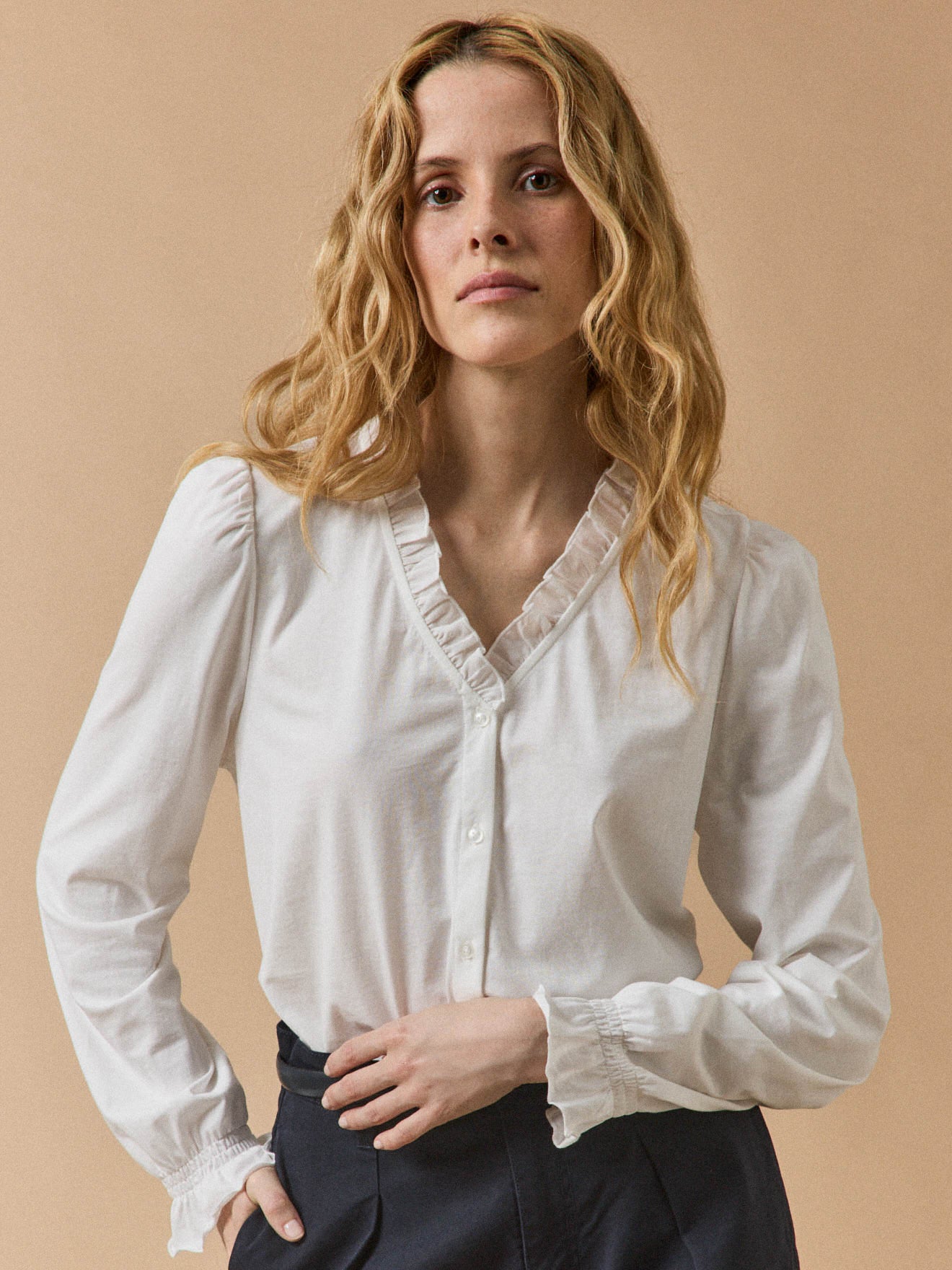 Damesshirt met strookjes - biokatoen