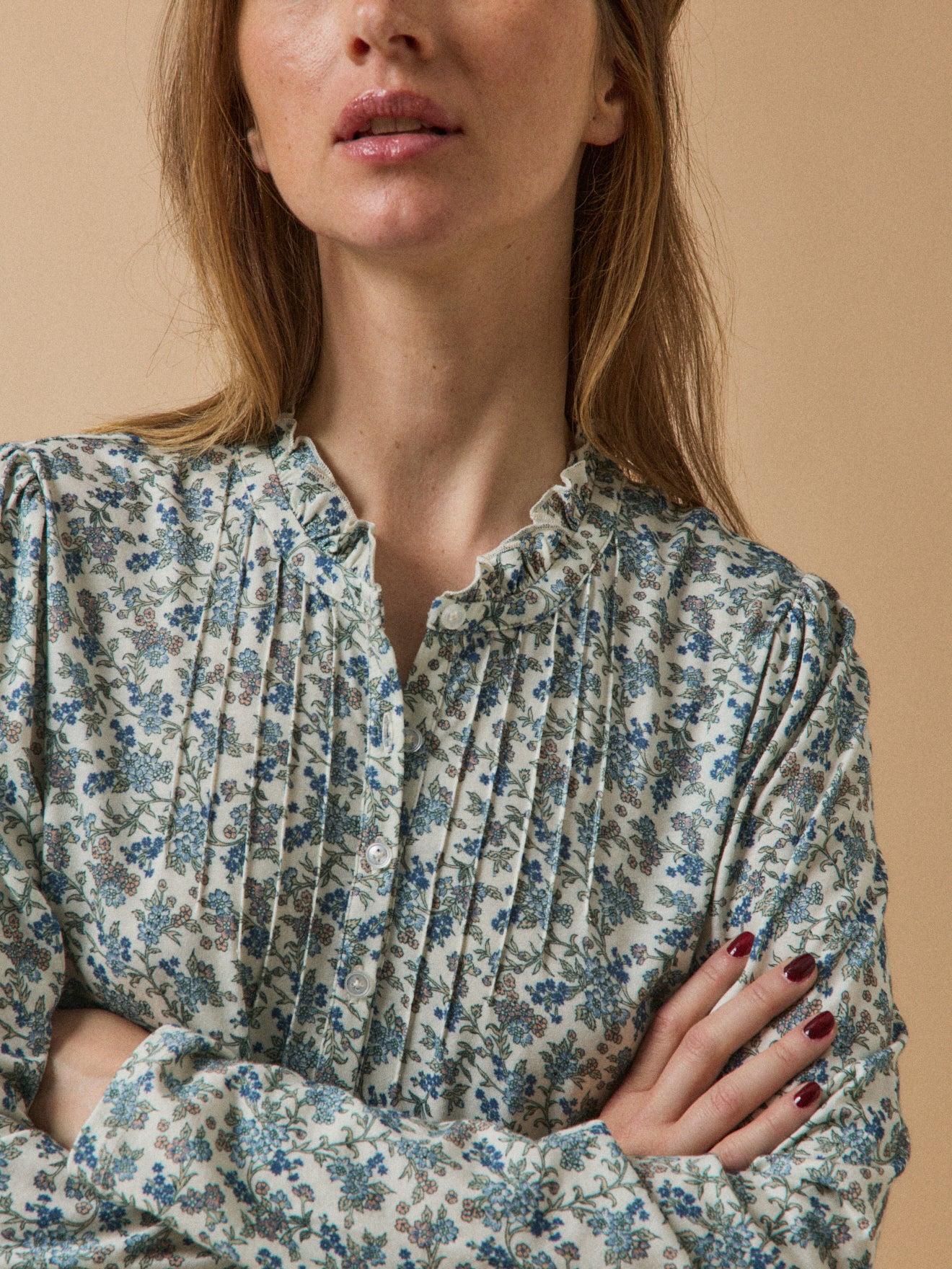 Damesshirt met strookje aan de hals - modal en biokatoen