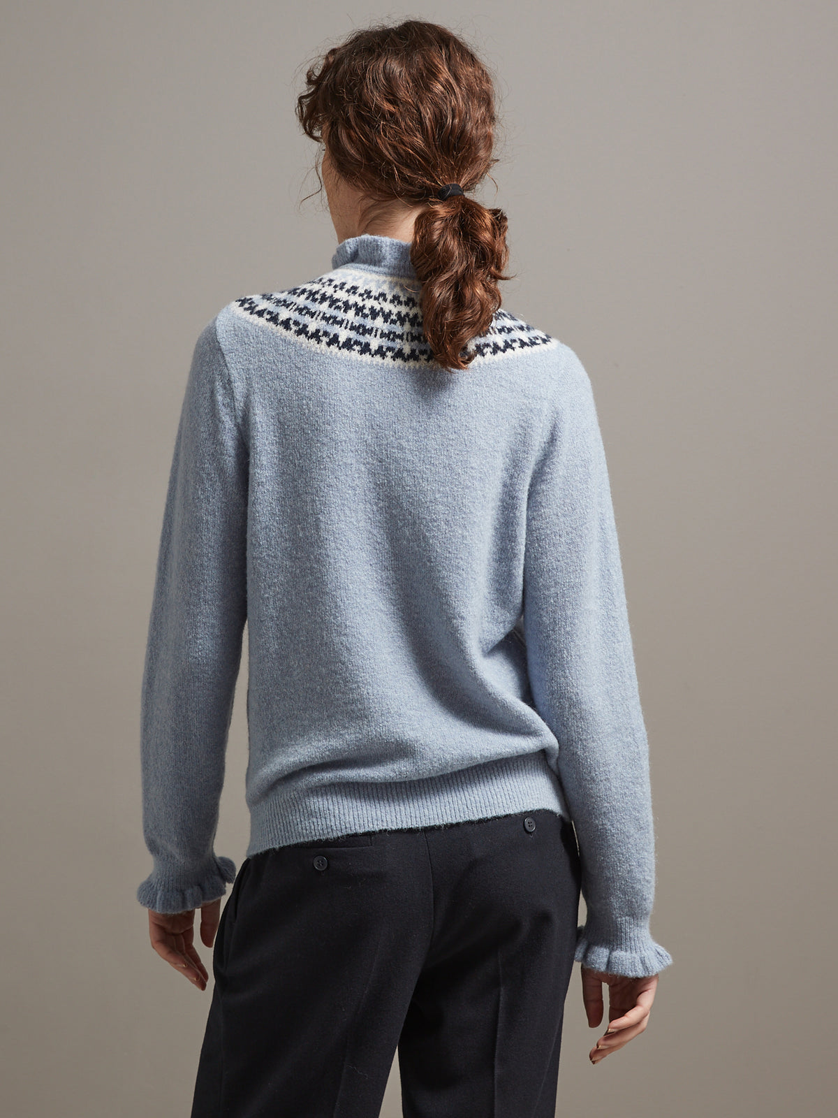 Damestrui met ruchekraag en jacquard