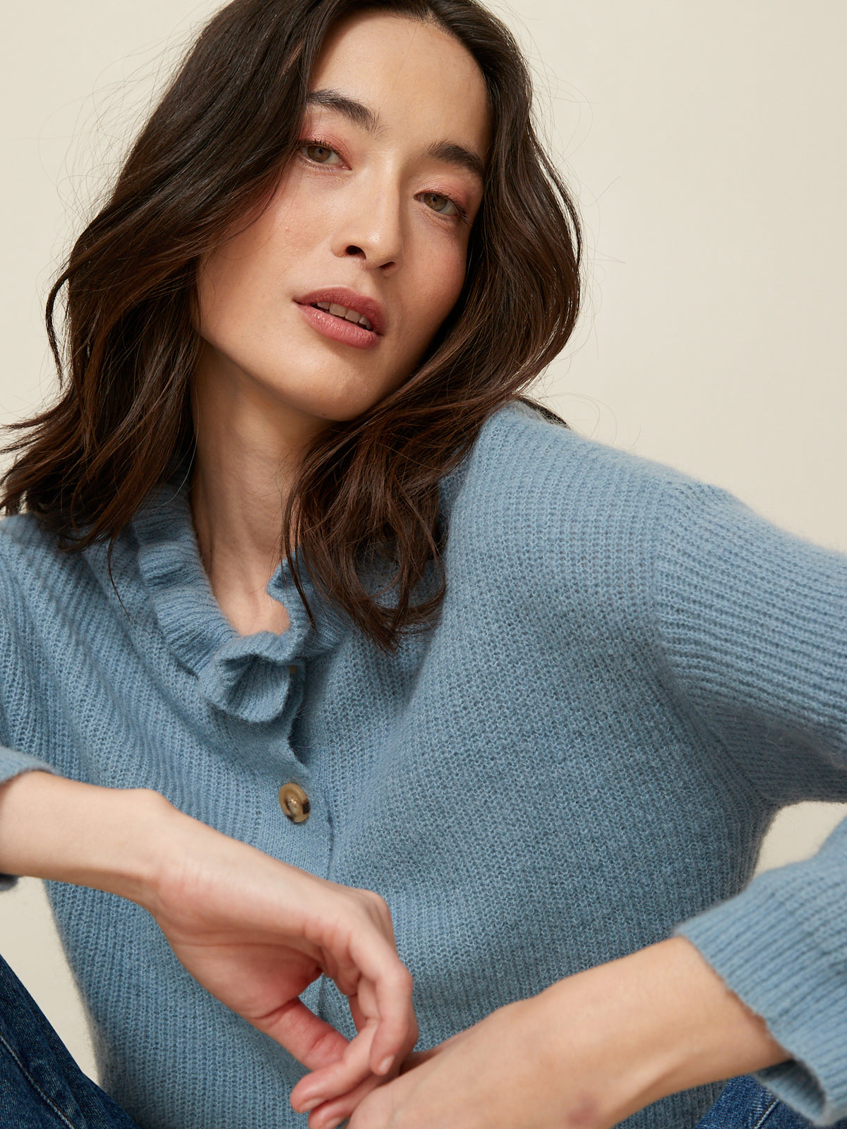 Cardigan col volanté femme avec laine et mohair