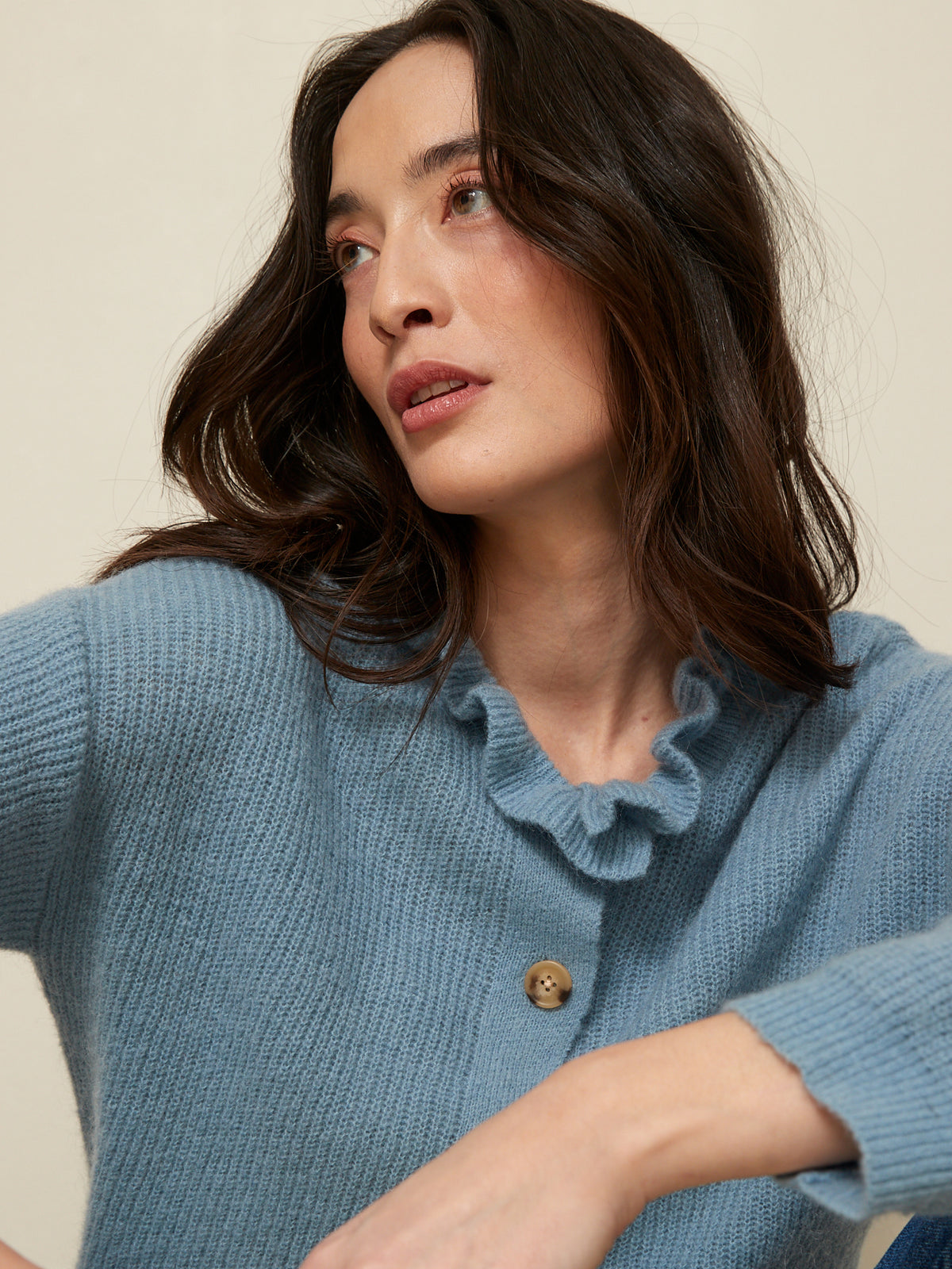 Cardigan col volanté femme avec laine et mohair