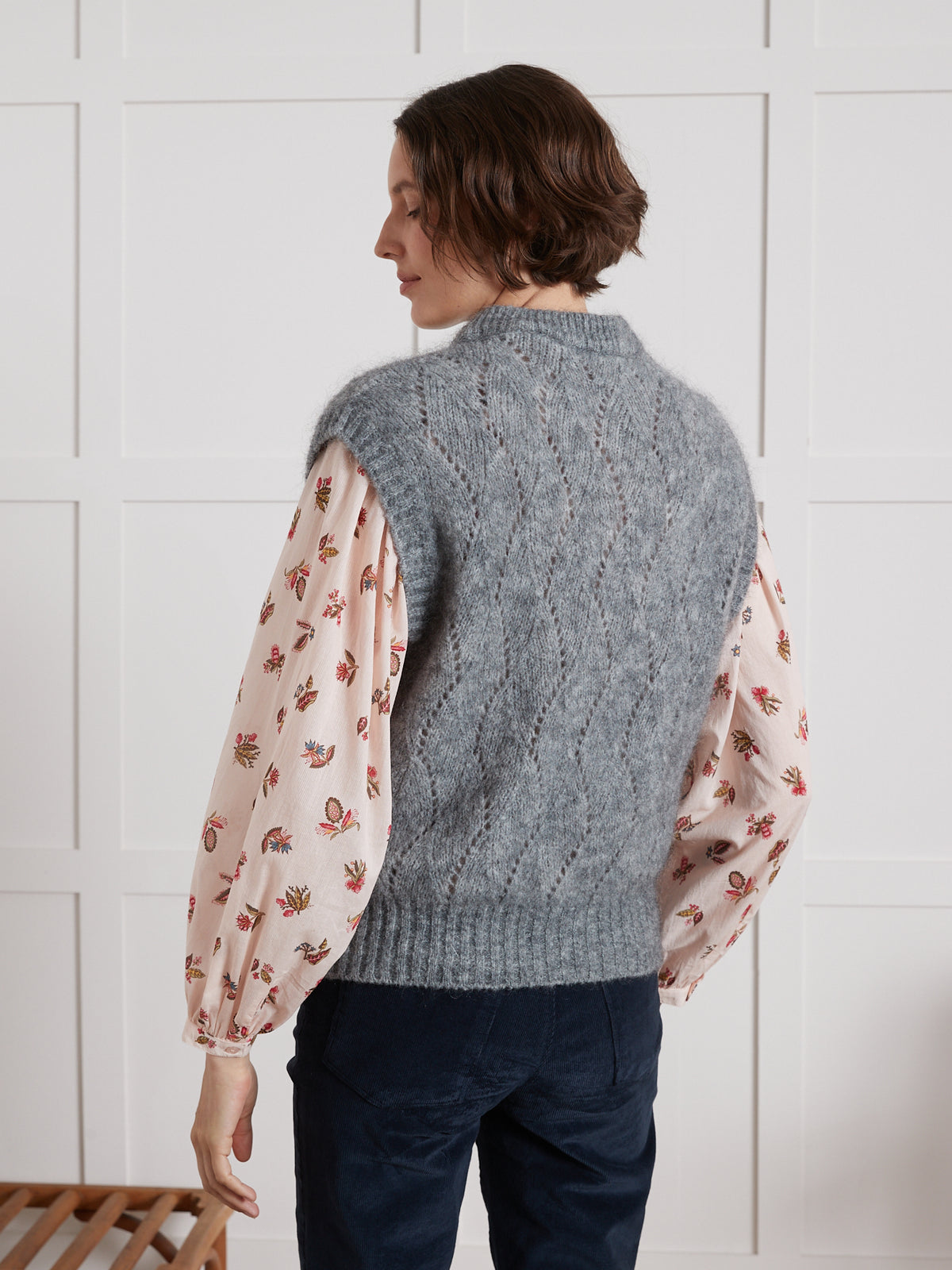 Pull sans manches maille ajourée femme