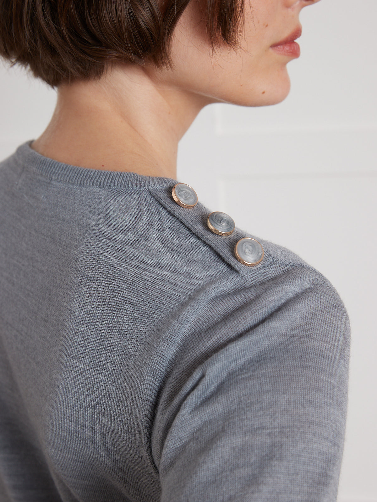 Pull col rond boutonné femme