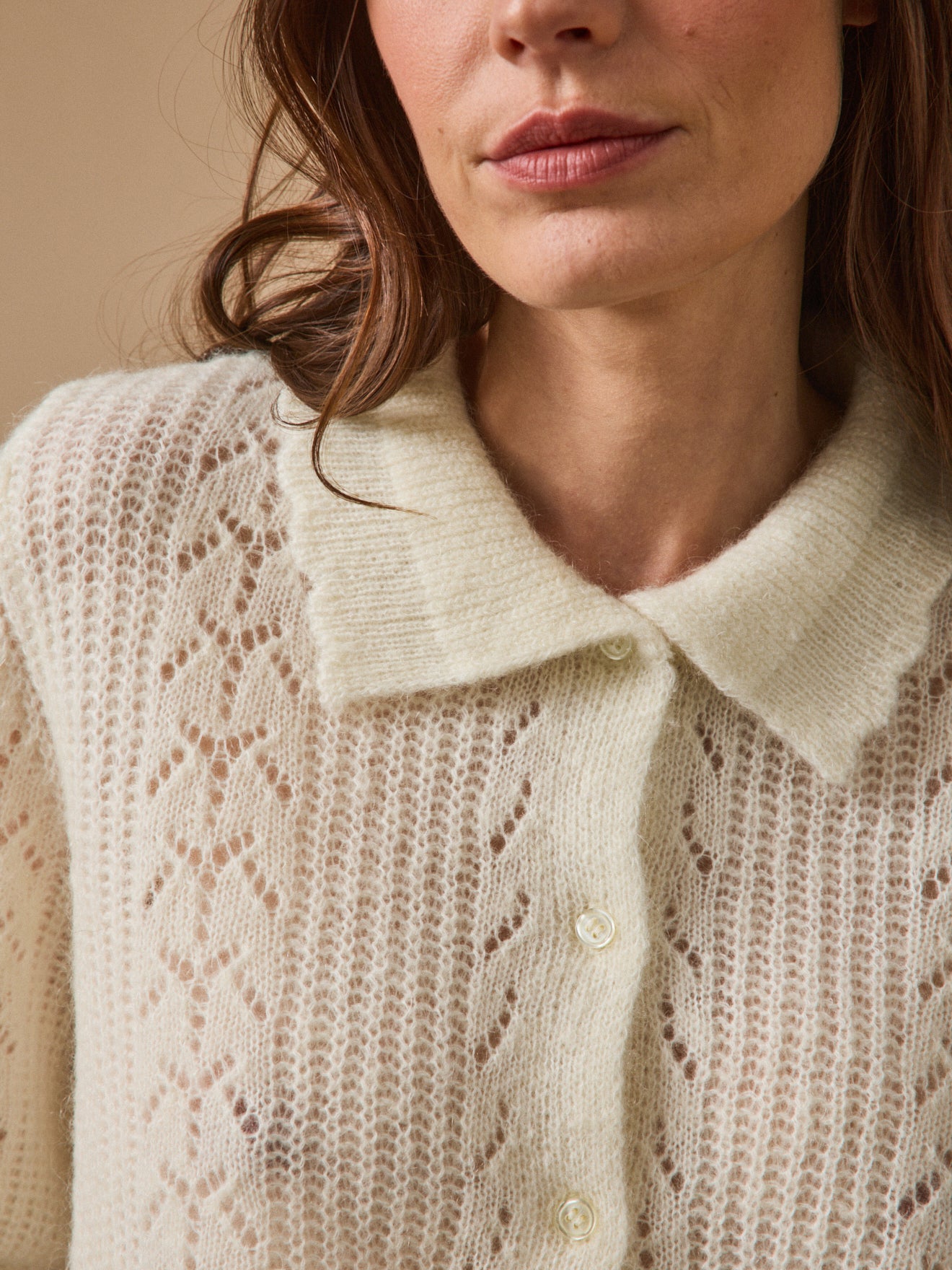 Damesvest met polokraag - wol en mohair