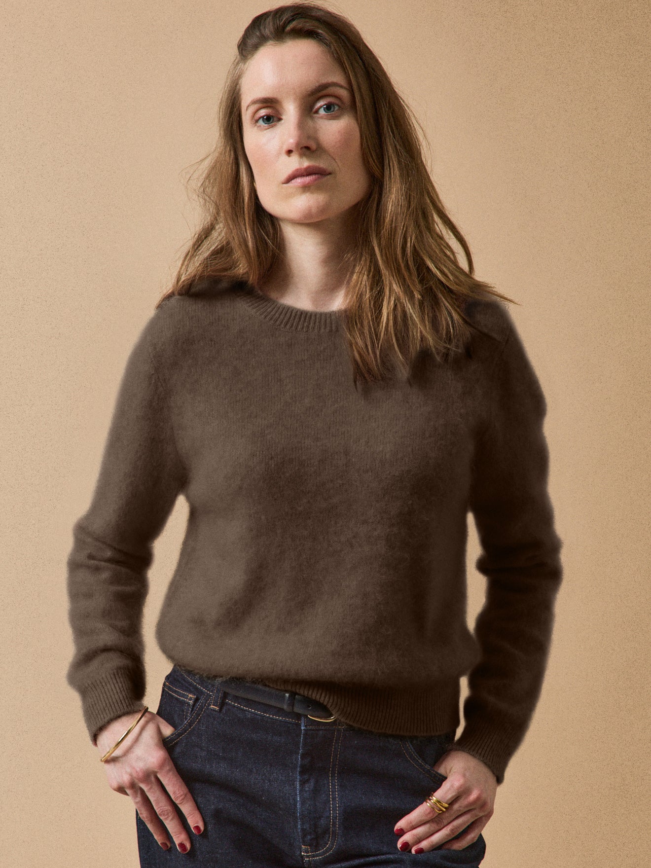 Damestrui met ronde hals in geborstelde wol