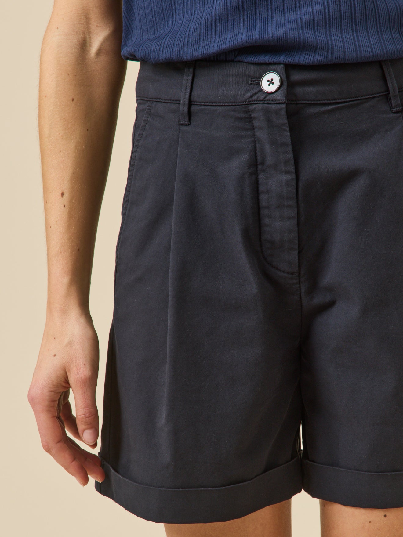 Chino fit damesshort - katoen en linnen