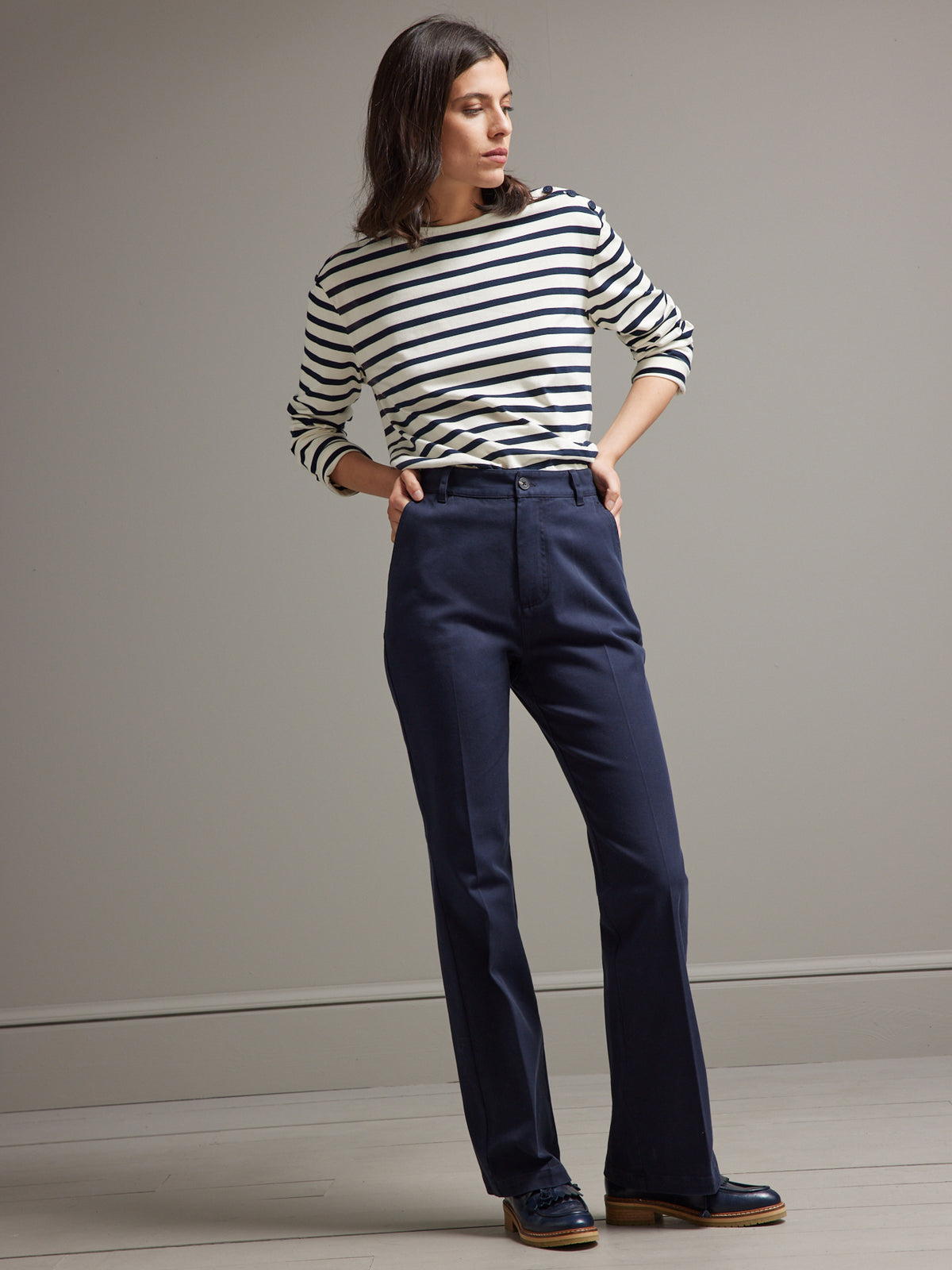 Rechte damesbroek in gabardine Camille