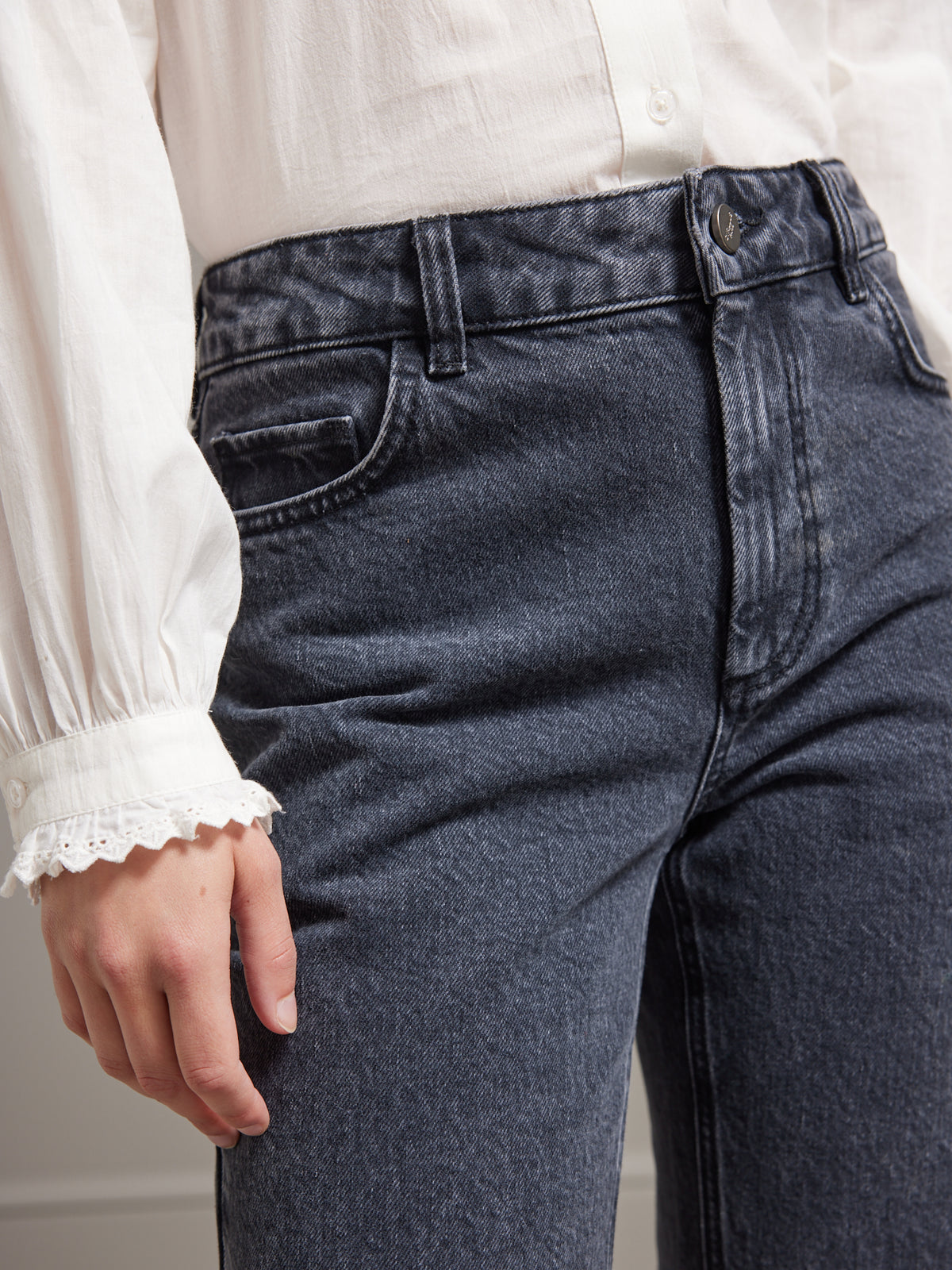 Damesjeans Andréa, mom fit - biokatoen, ecologische wassing