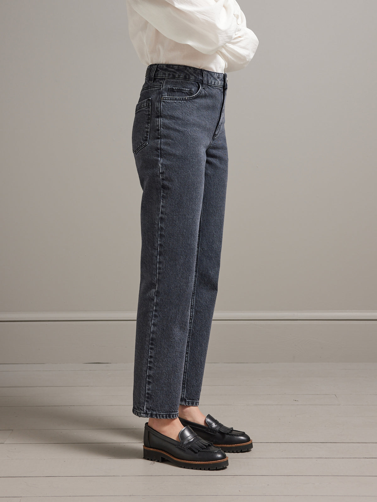 Damesjeans Andréa, mom fit - biokatoen, ecologische wassing