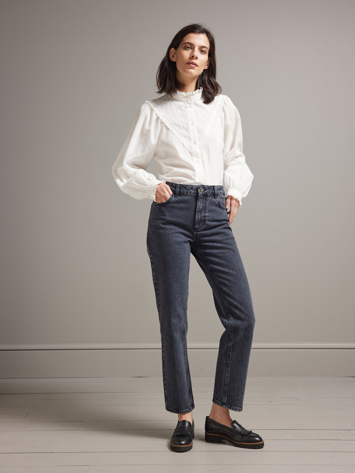 Damesjeans Andréa, mom fit - biokatoen, ecologische wassing