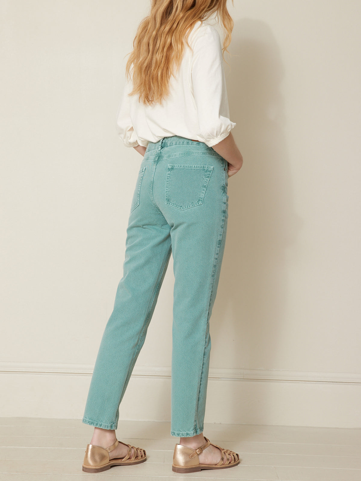 Damesjeans Andrea, mom fit - biokatoen, ecologische wassing